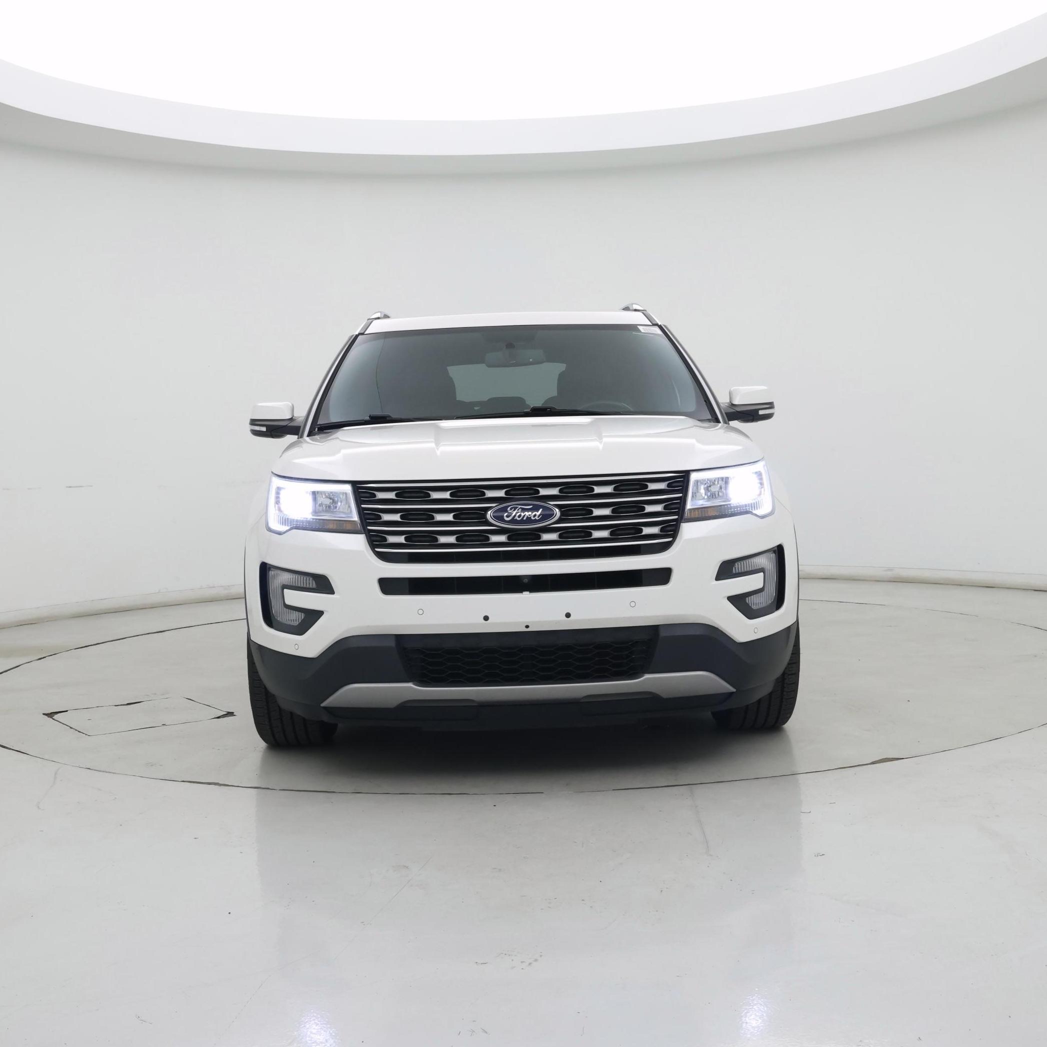 Thumbnail: 2017 Ford Explorer - 5