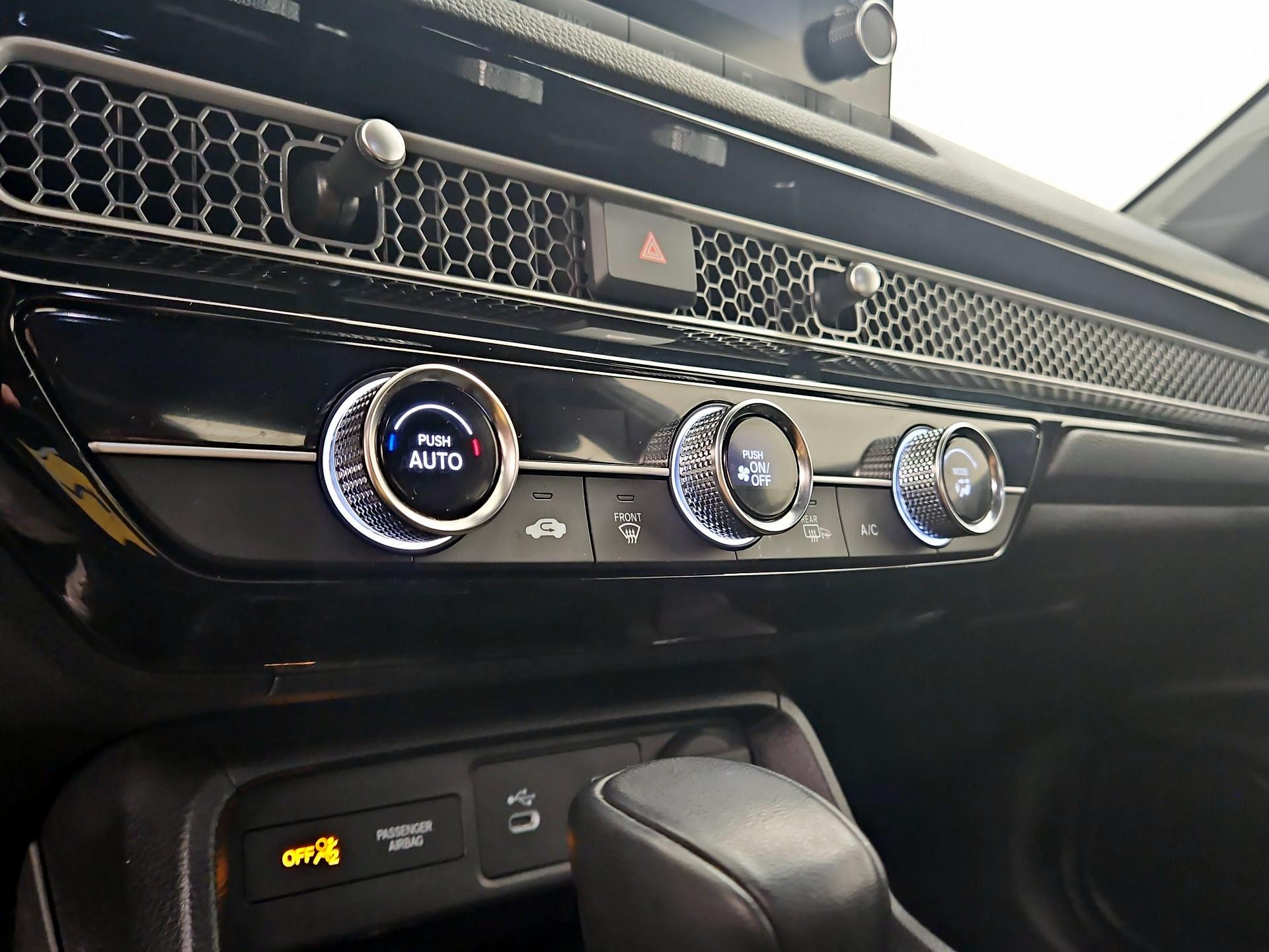 Thumbnail: 2025 Honda Civic - 16