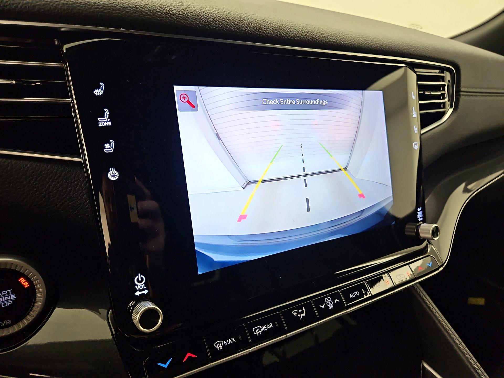 Thumbnail: 2024 Jeep Wagoneer - 15