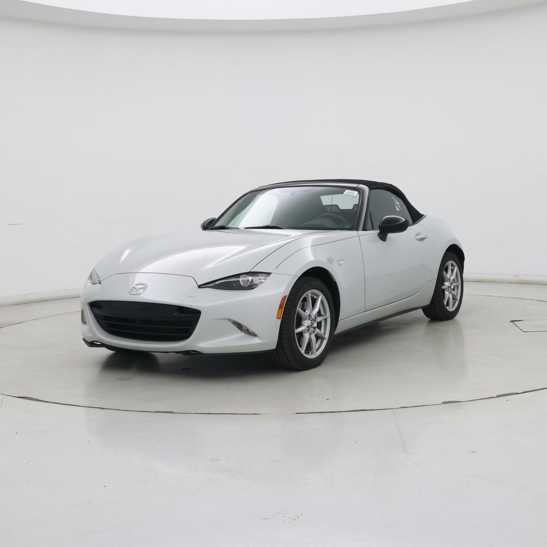 Thumbnail: 2016 Mazda MX-5 Miata - 4