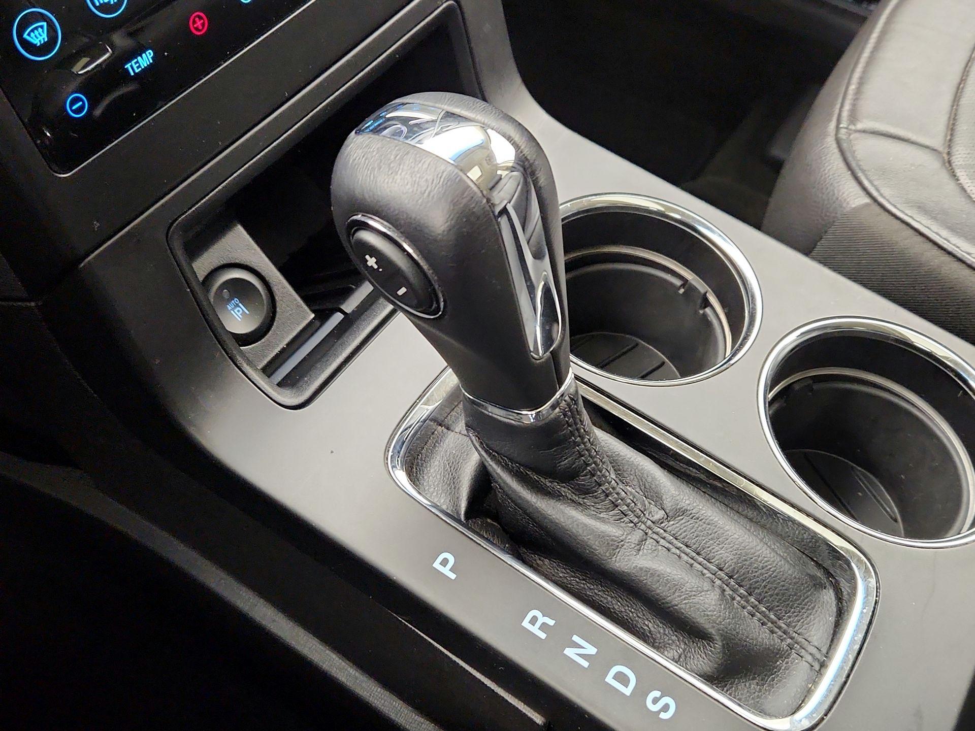 Thumbnail: 2018 Ford Flex - 17
