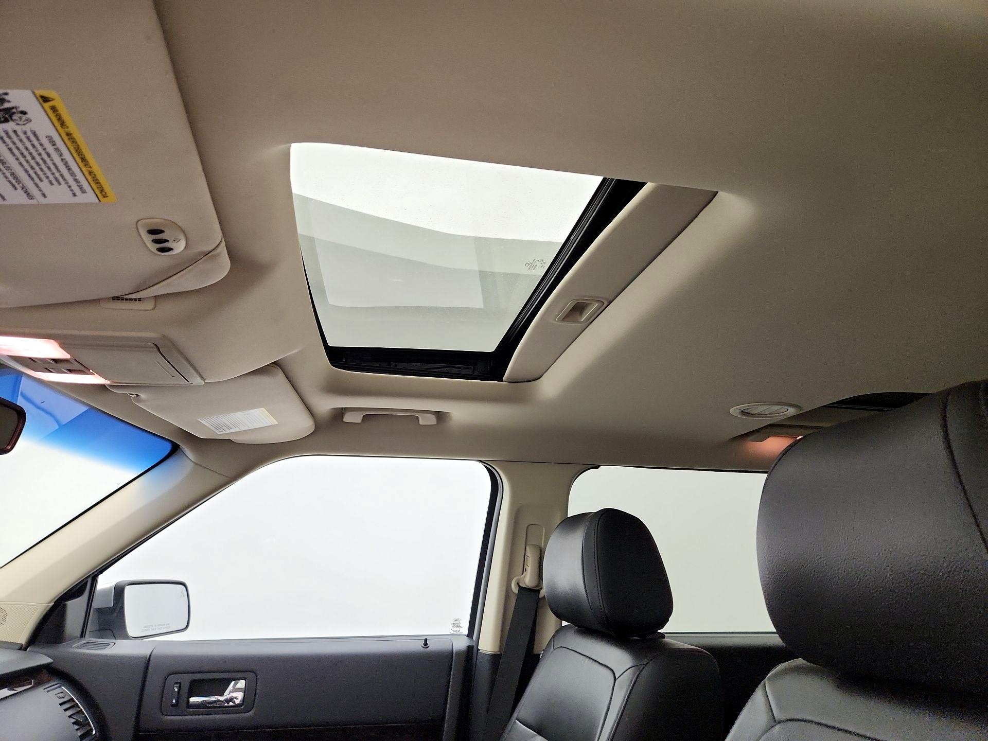 Thumbnail: 2018 Ford Flex - 19