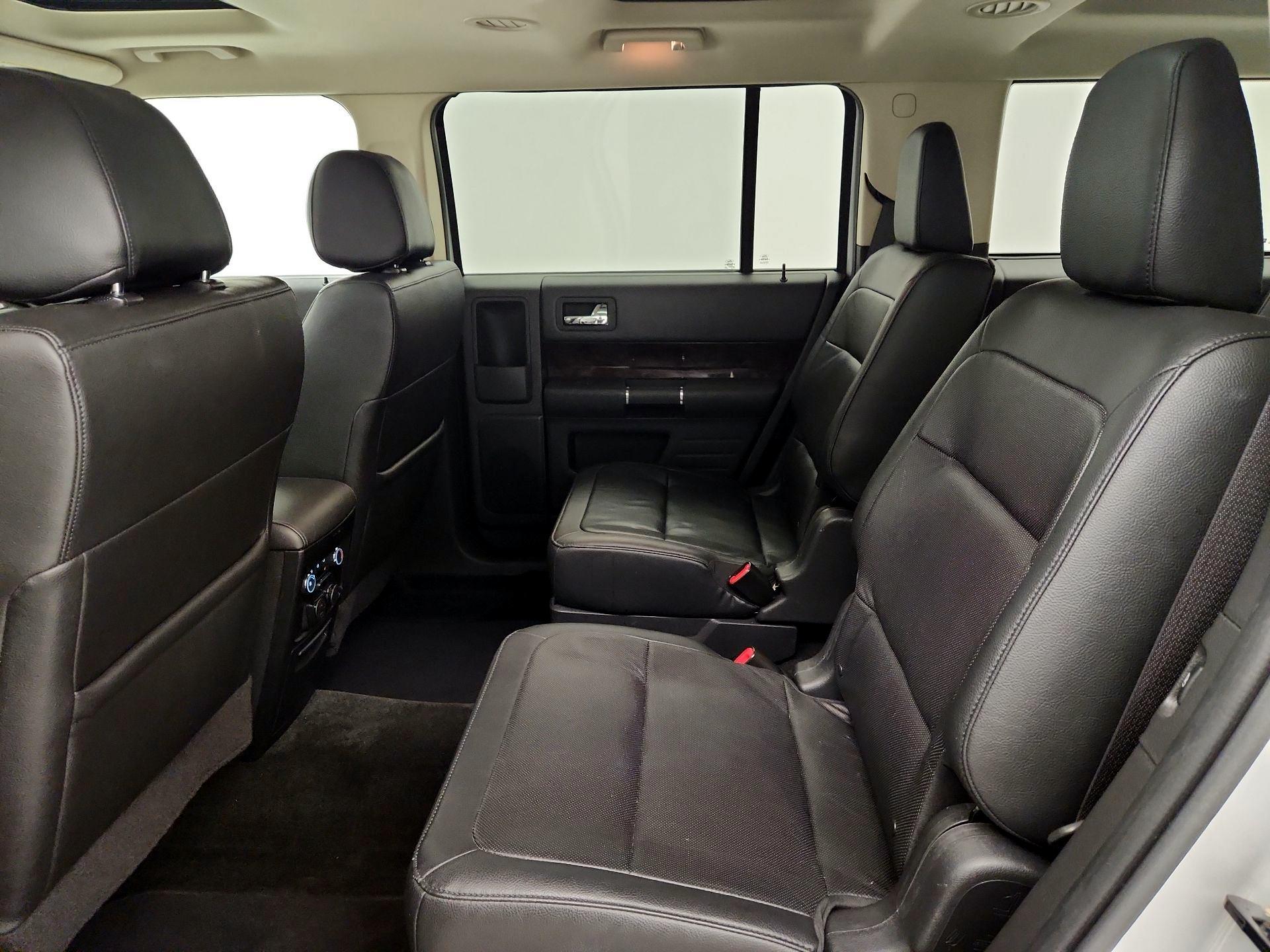 Thumbnail: 2018 Ford Flex - 20