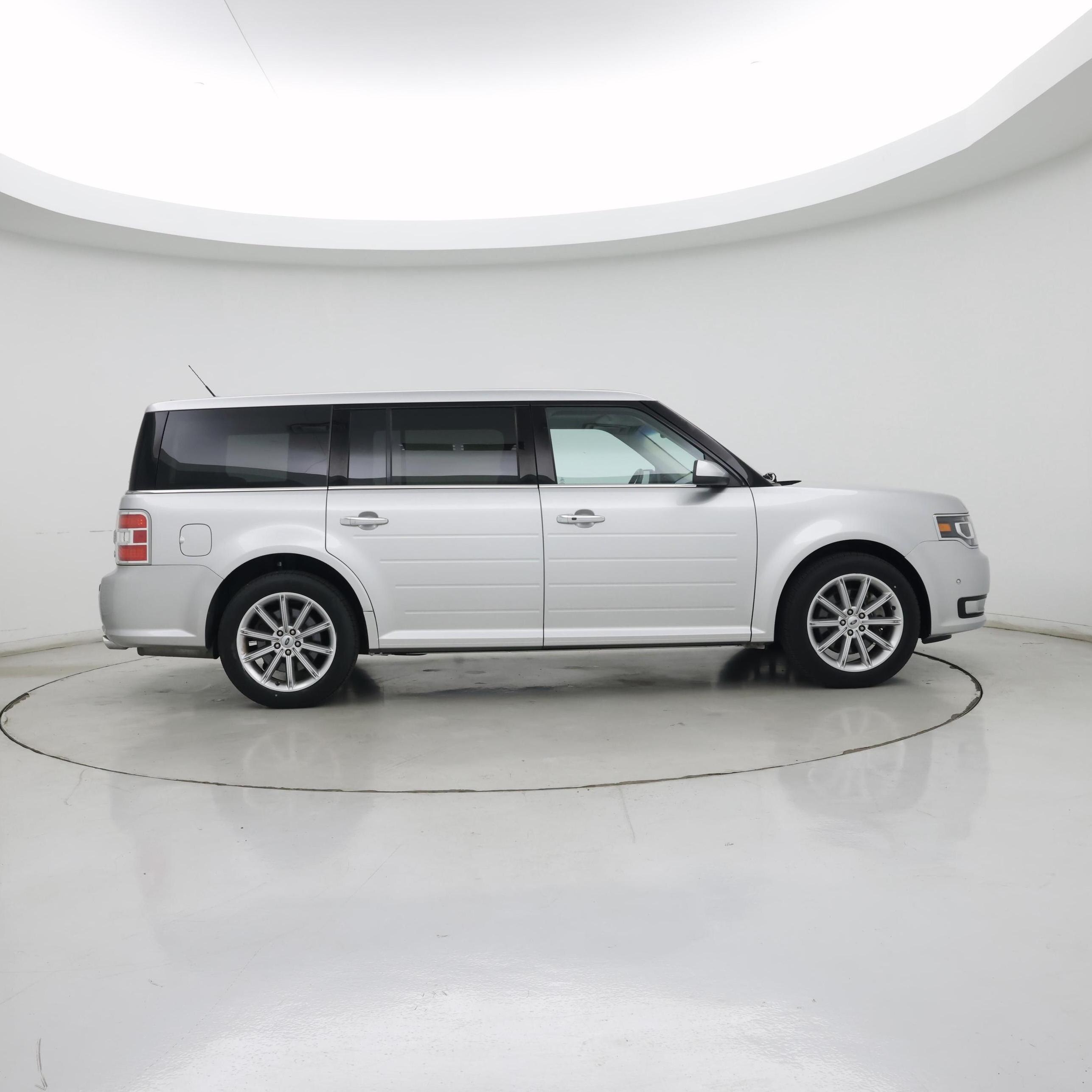 Thumbnail: 2018 Ford Flex - 7