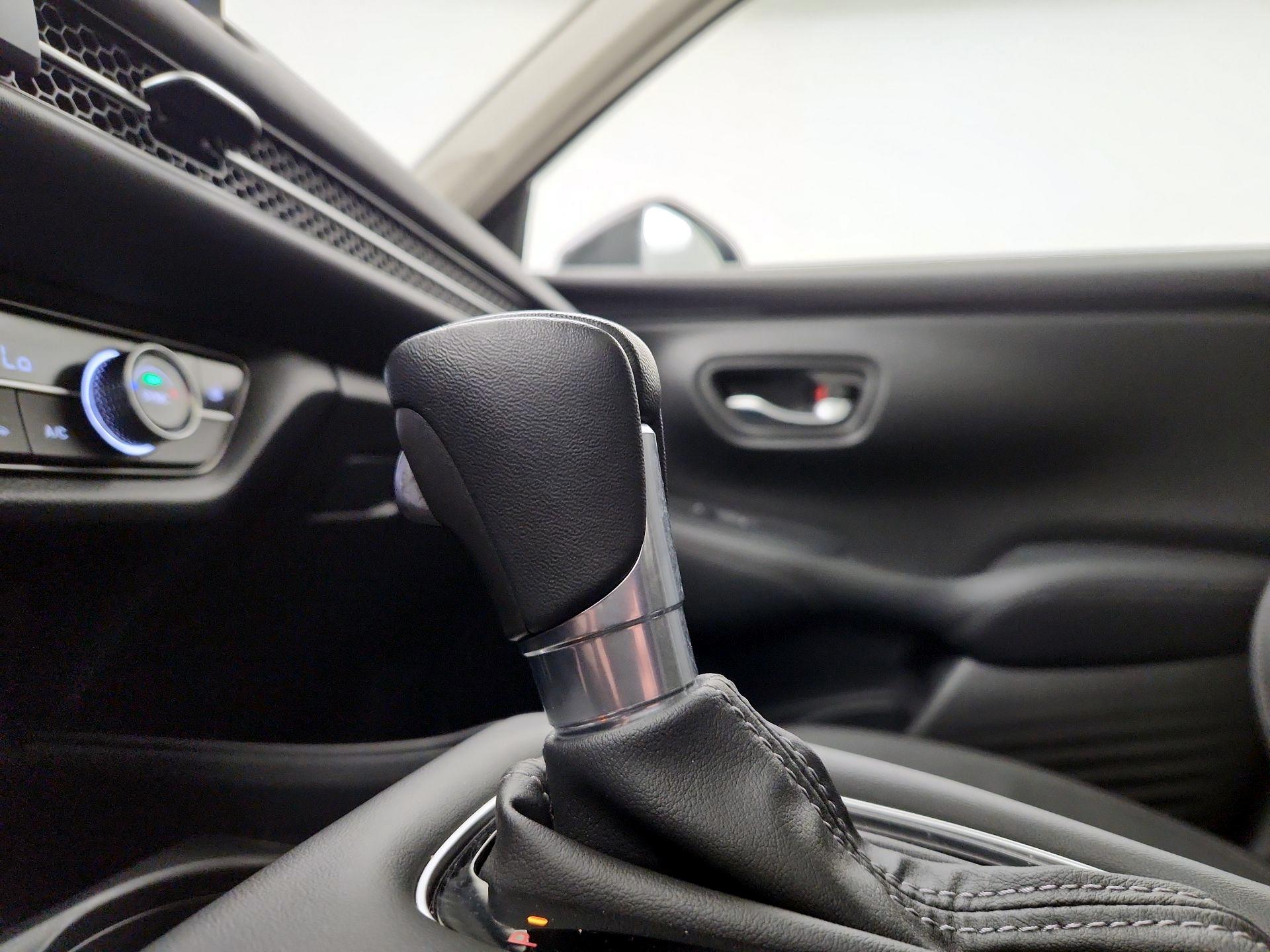 Thumbnail: 2023 Honda HR-V - 17
