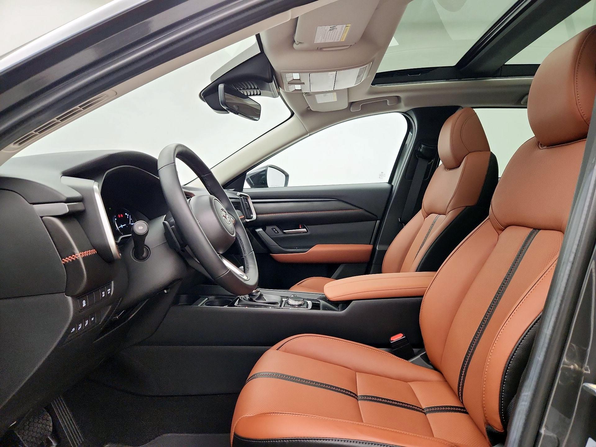 Thumbnail: 2025 Mazda CX-50 - 11