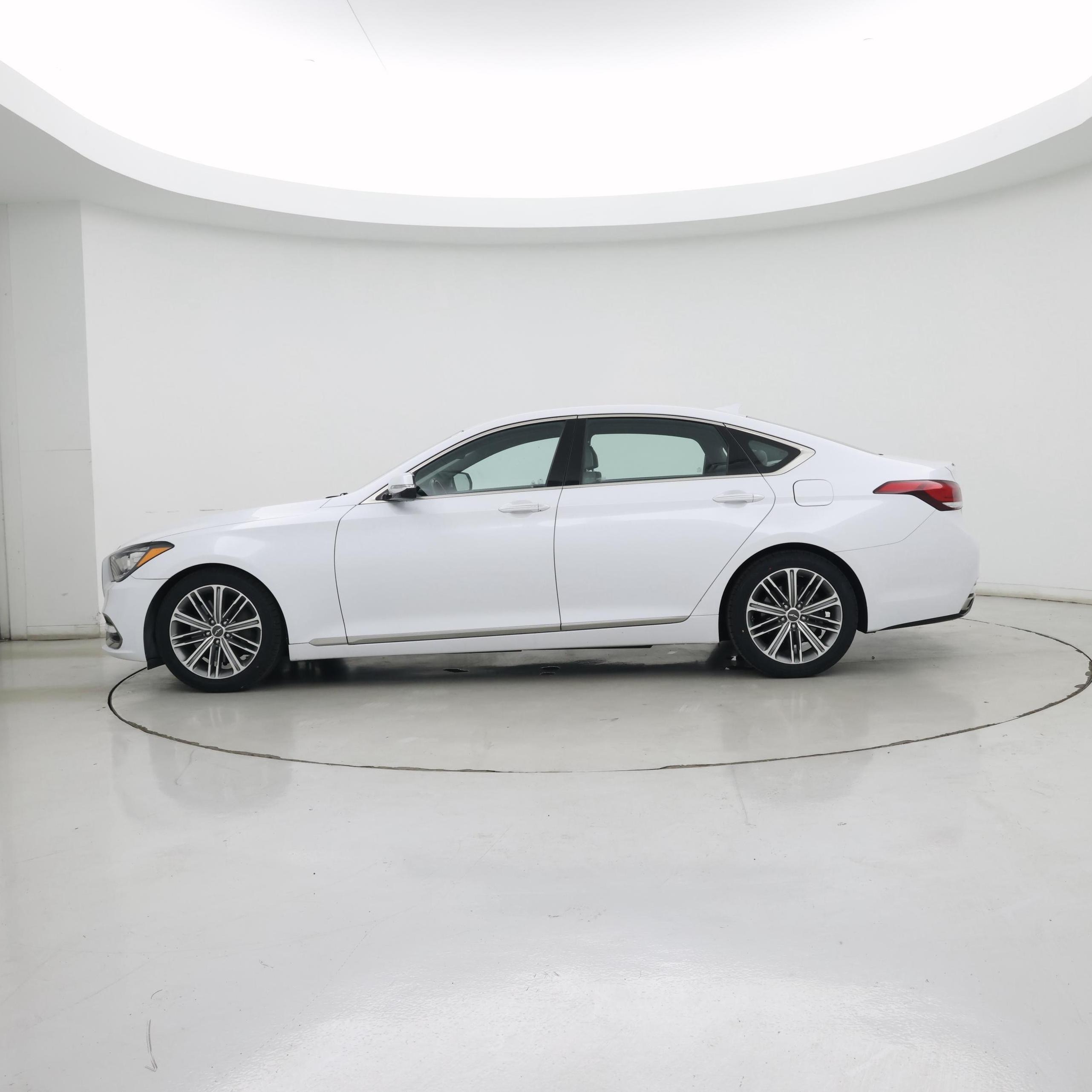Thumbnail: 2019 Genesis G80 - 3