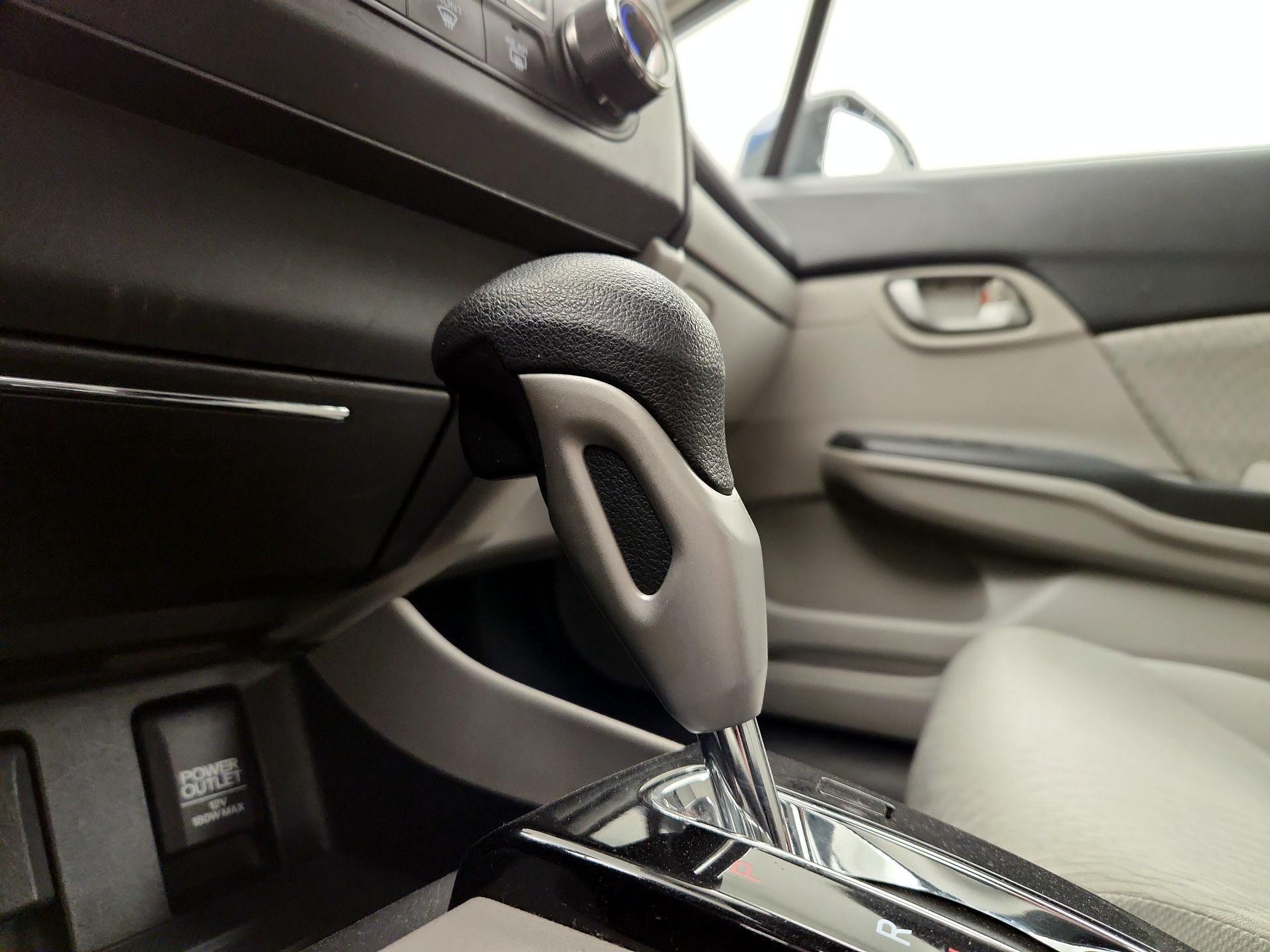 Thumbnail: 2015 Honda Civic - 17