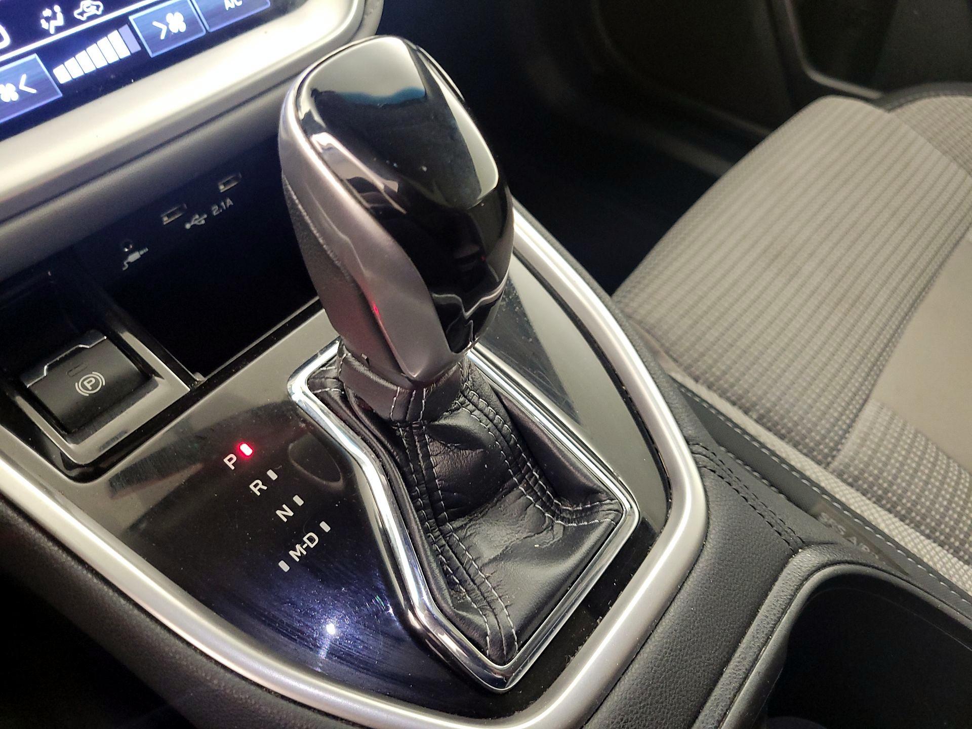 Thumbnail: 2022 Subaru Outback - 18