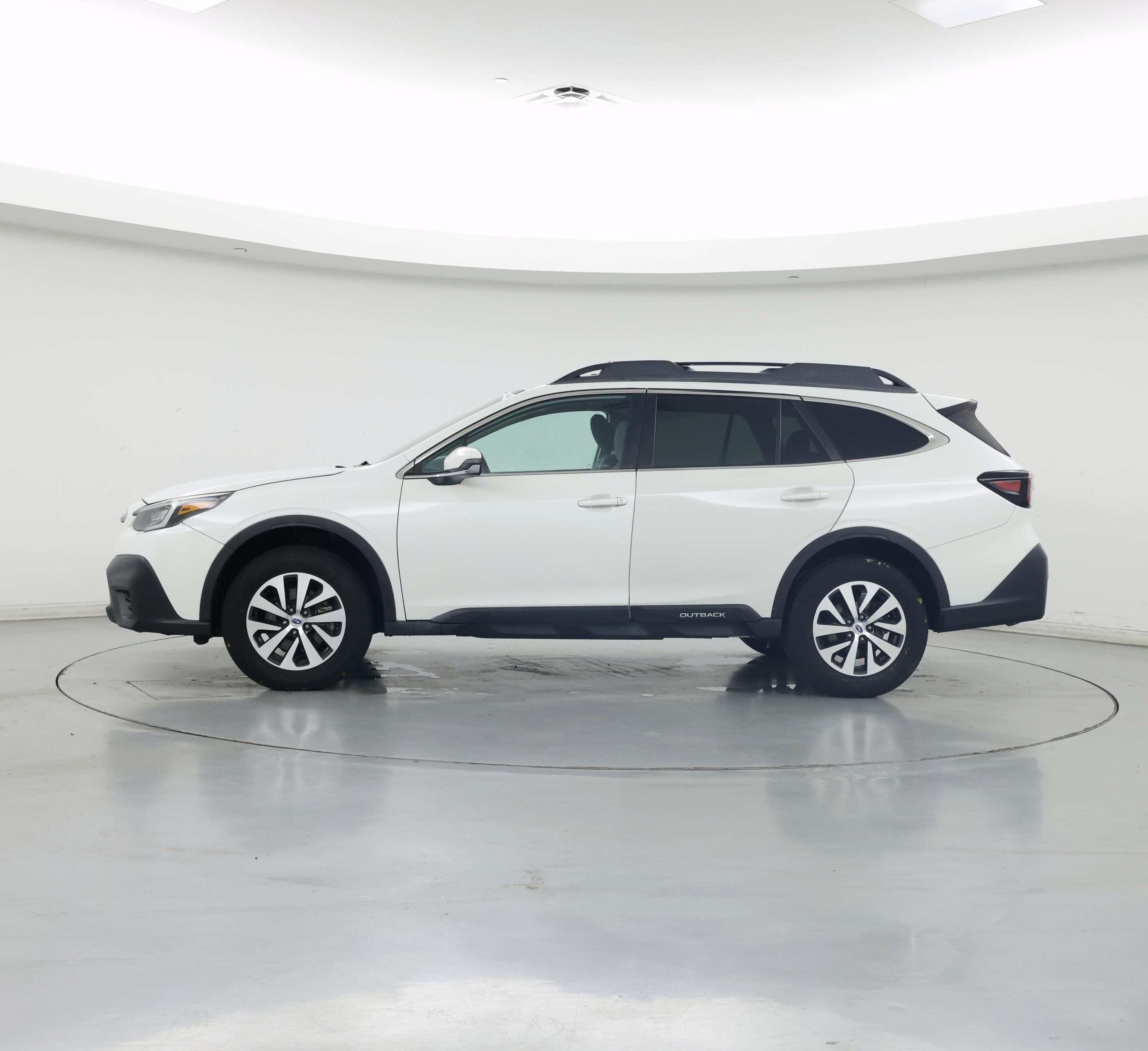 Thumbnail: 2022 Subaru Outback - 3