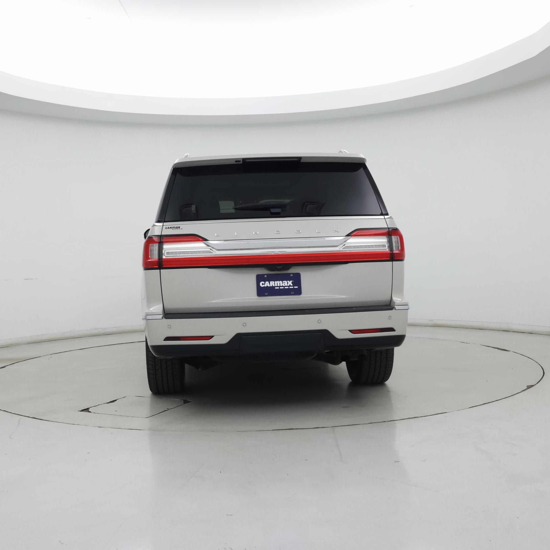 Thumbnail: 2019 Lincoln Navigator - 6
