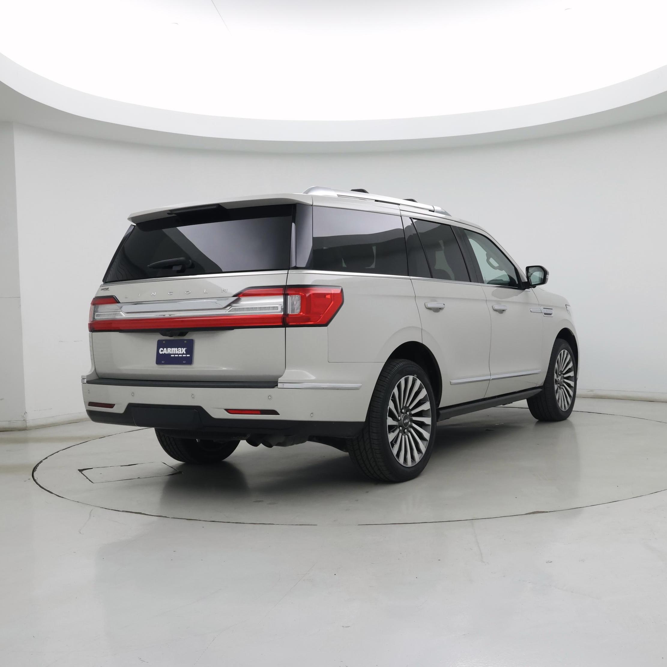 Thumbnail: 2019 Lincoln Navigator - 8