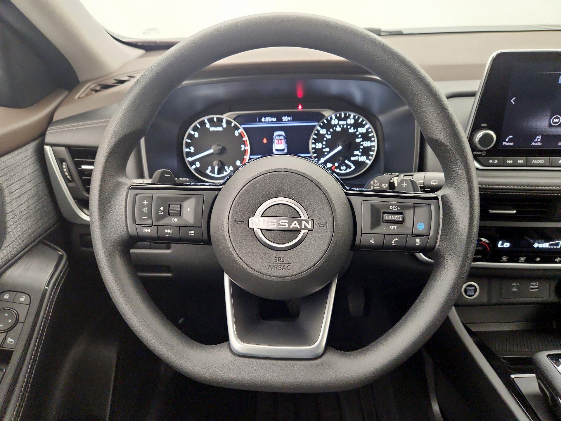 Thumbnail: 2023 Nissan Rogue - 10