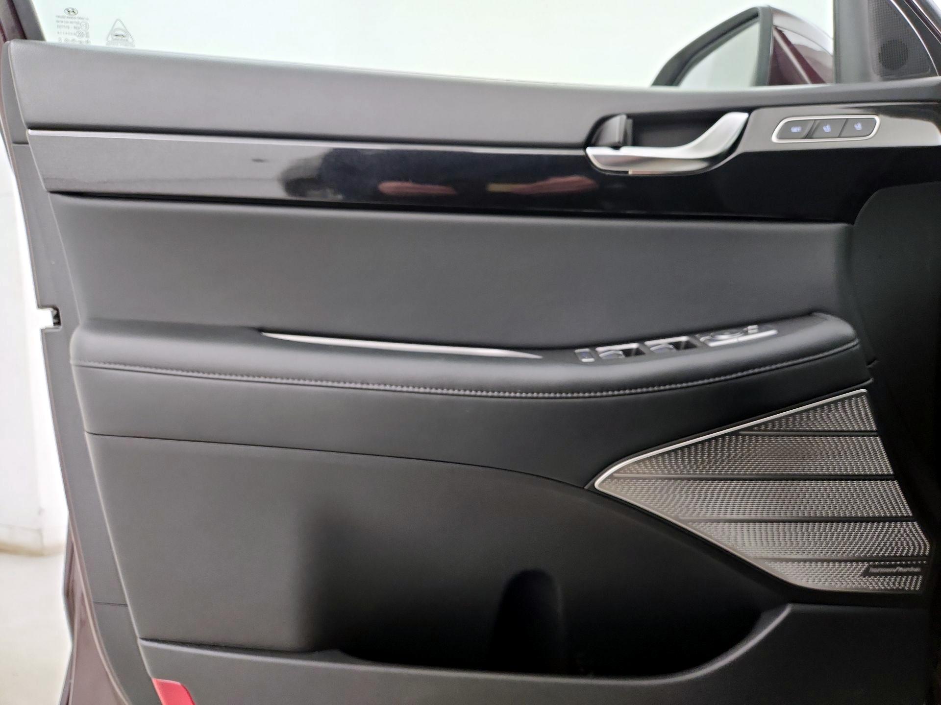 Thumbnail: 2021 Hyundai Palisade - 12