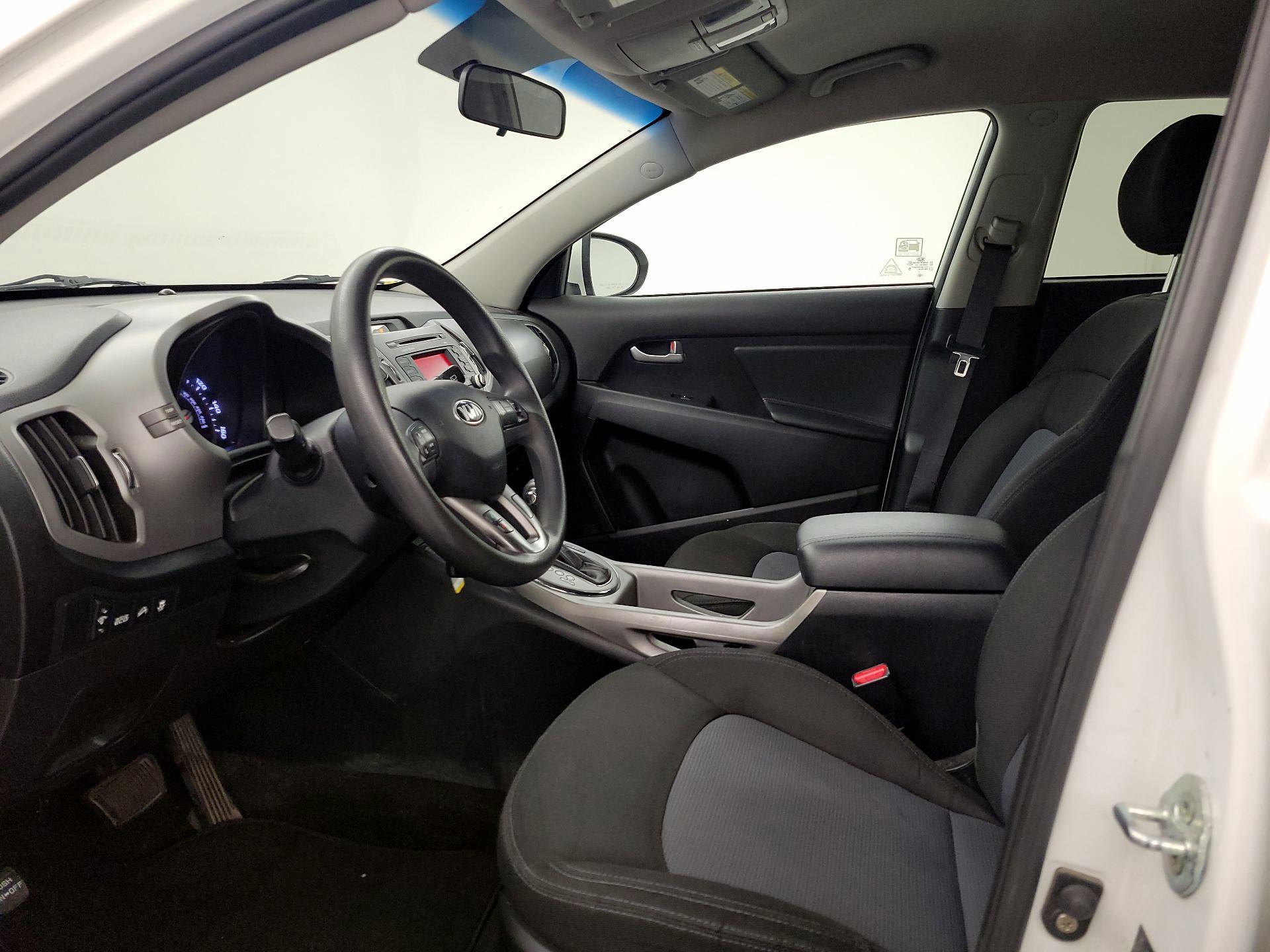 Thumbnail: 2016 Kia Sportage - 11