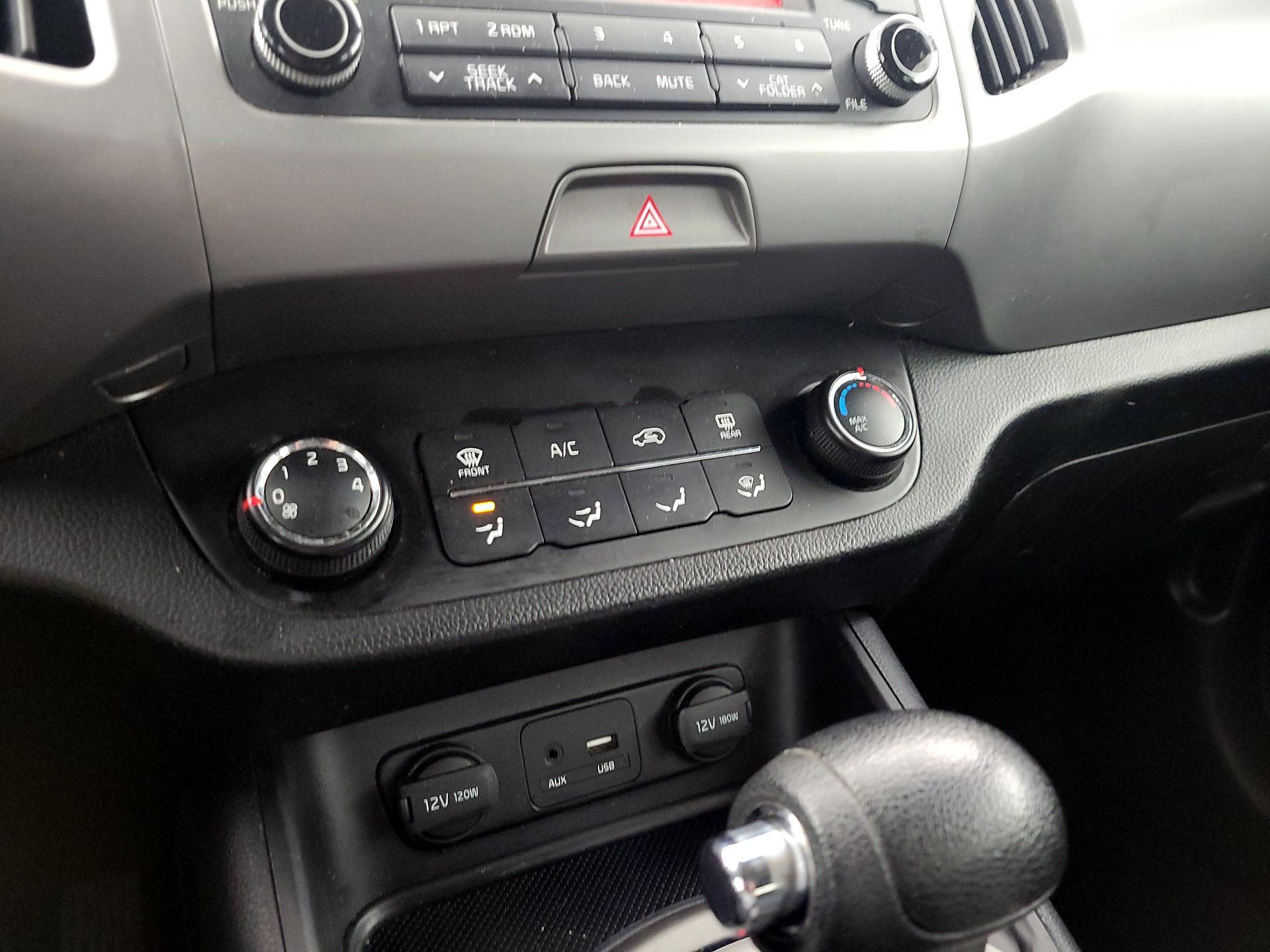 Thumbnail: 2016 Kia Sportage - 15