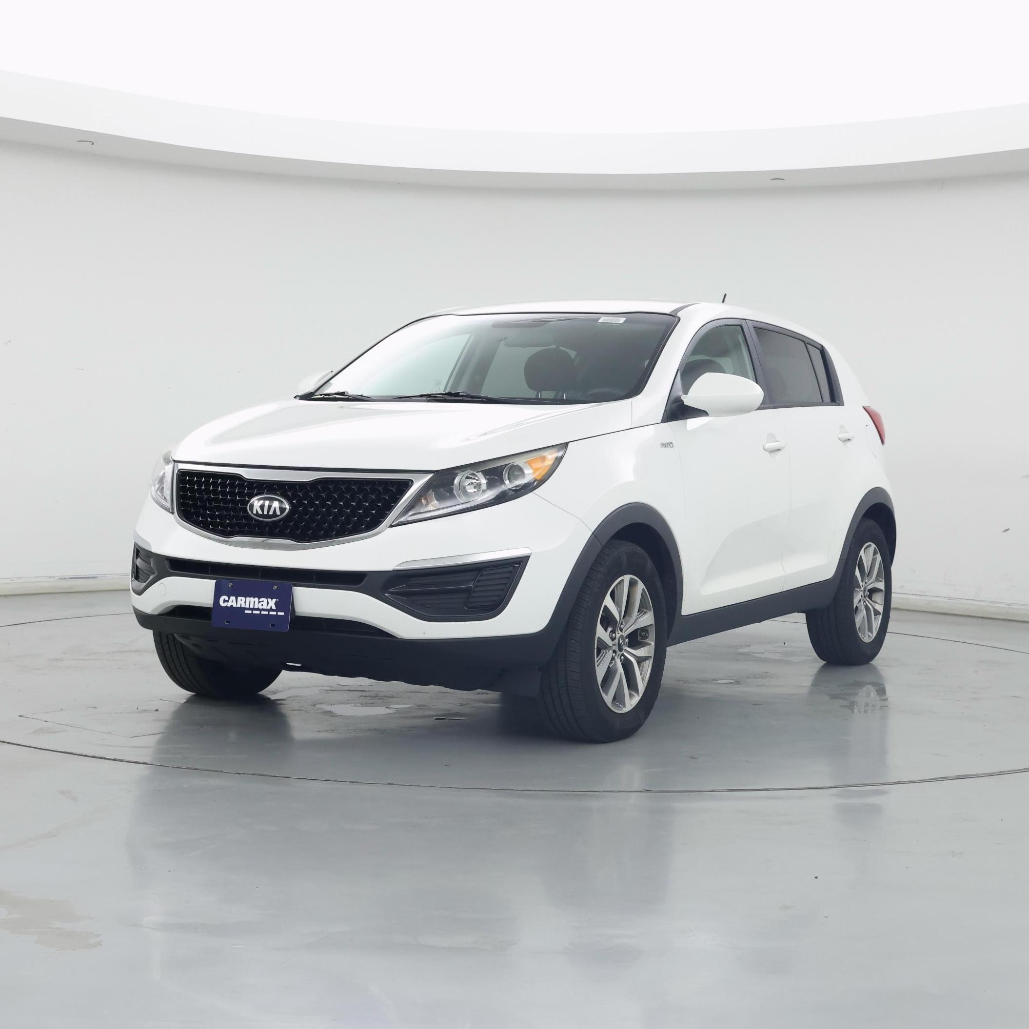 Thumbnail: 2016 Kia Sportage - 4