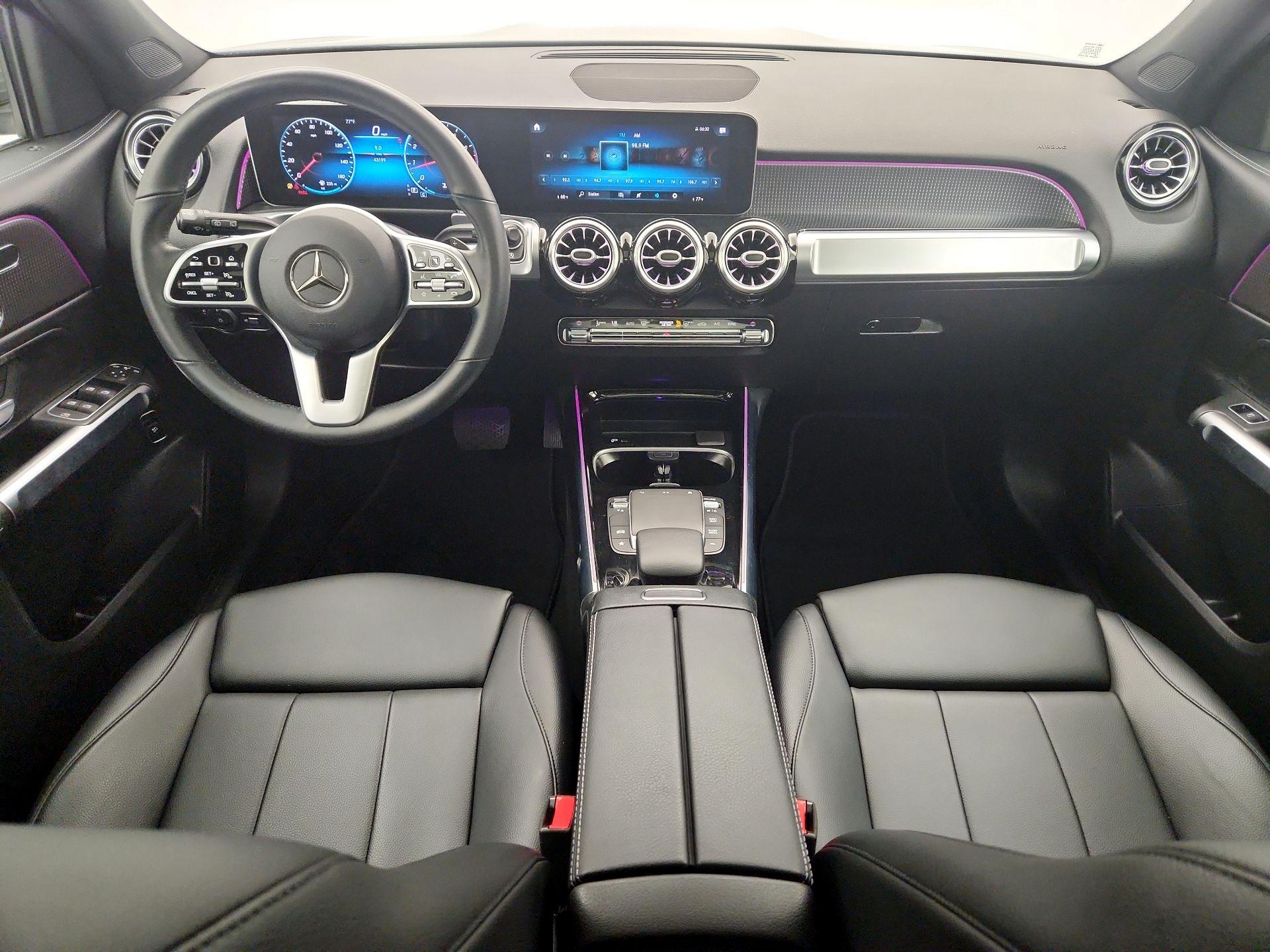 Thumbnail: 2021 Mercedes-Benz GLB - 9