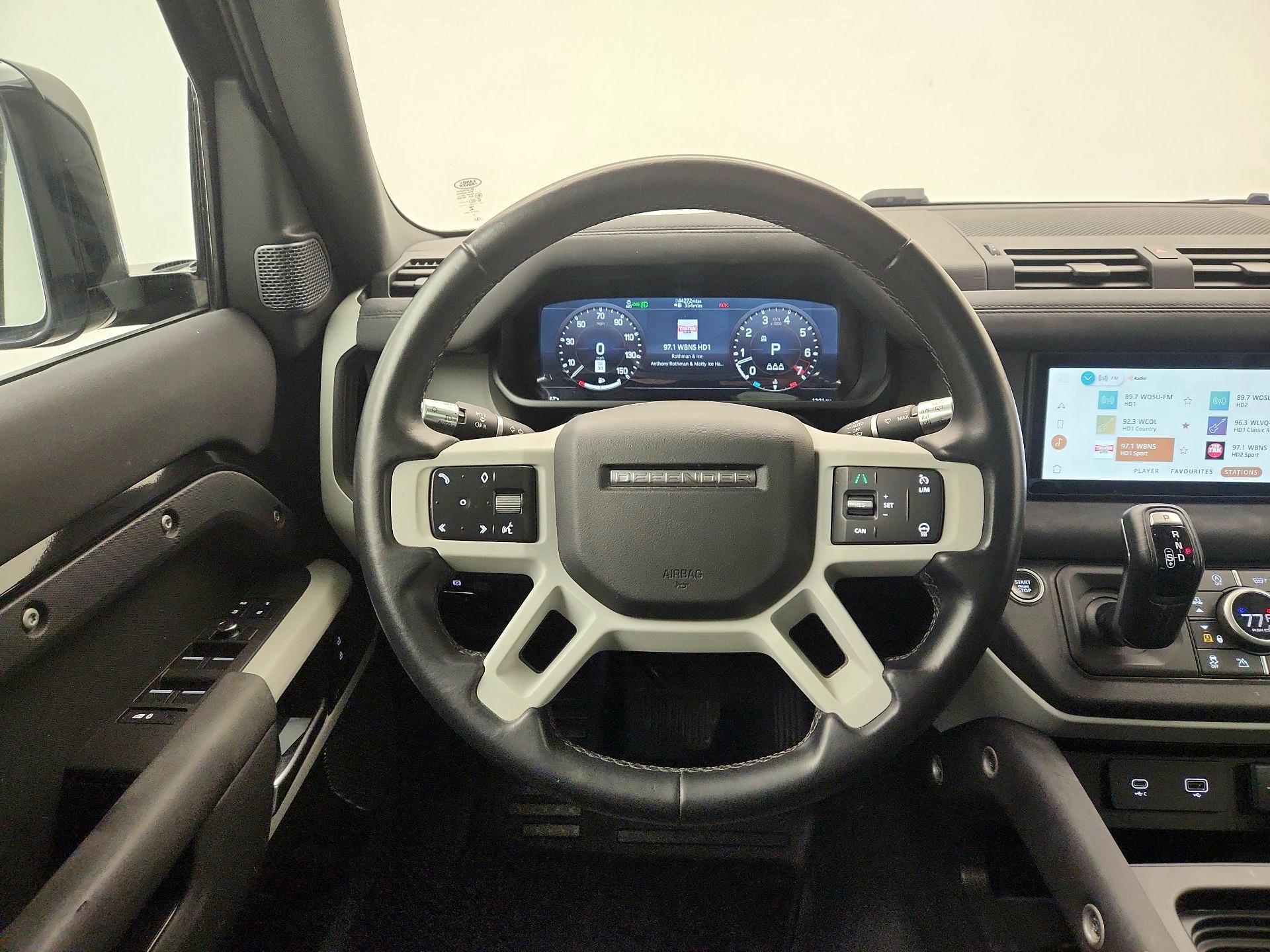 Thumbnail: 2020 Land Rover Defender - 10