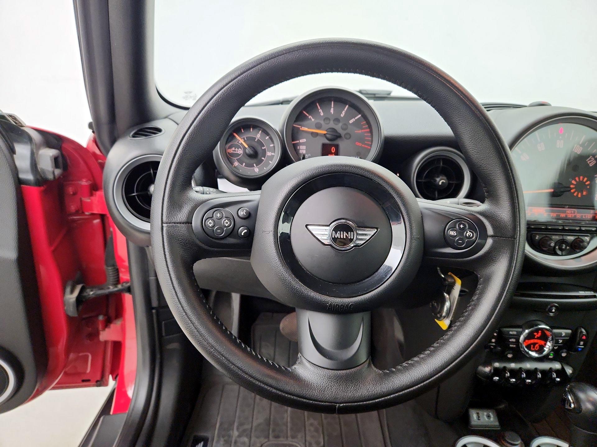 Thumbnail: 2015 MINI Cooper - 10