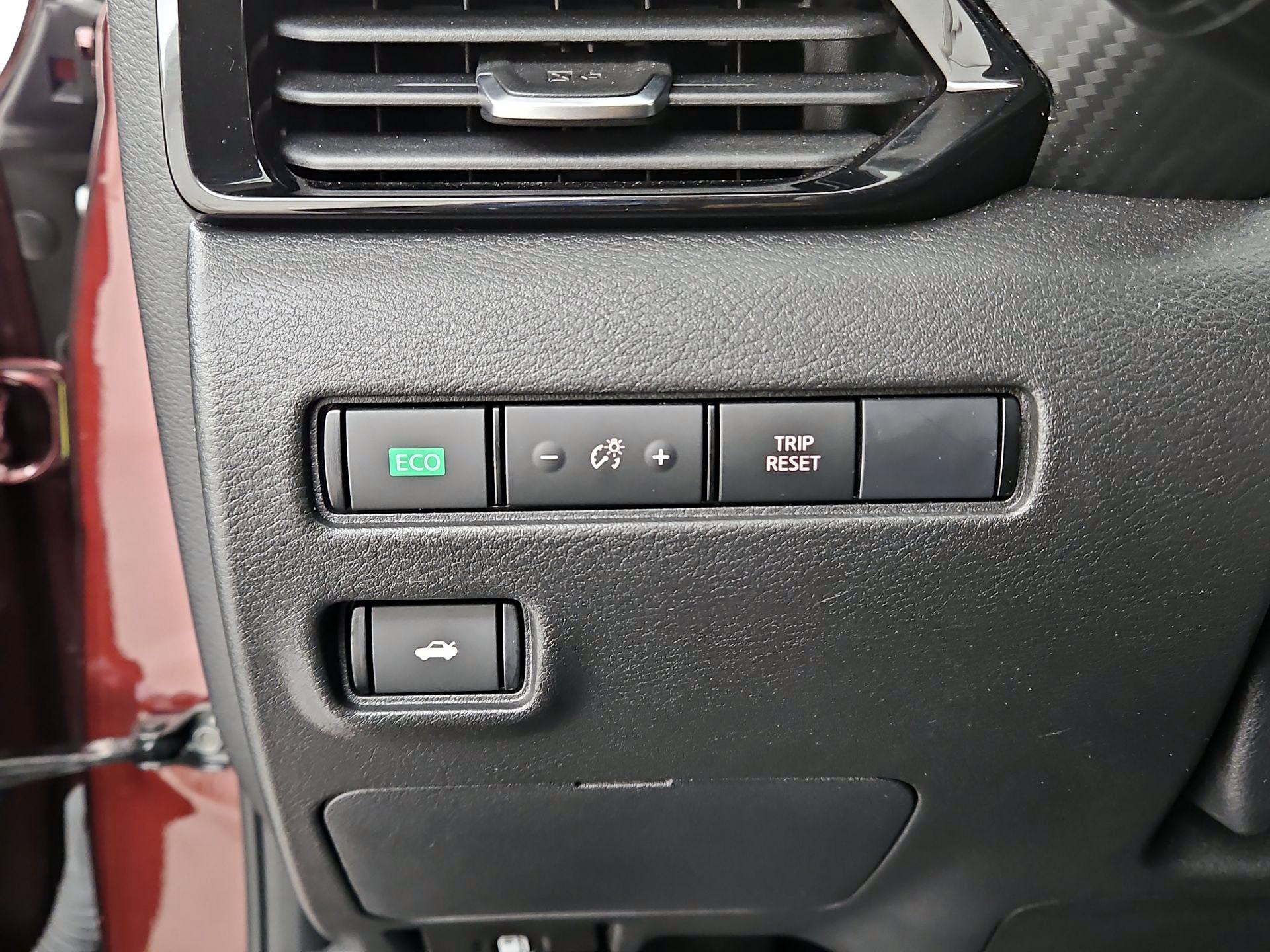 Thumbnail: 2023 Nissan Sentra - 13