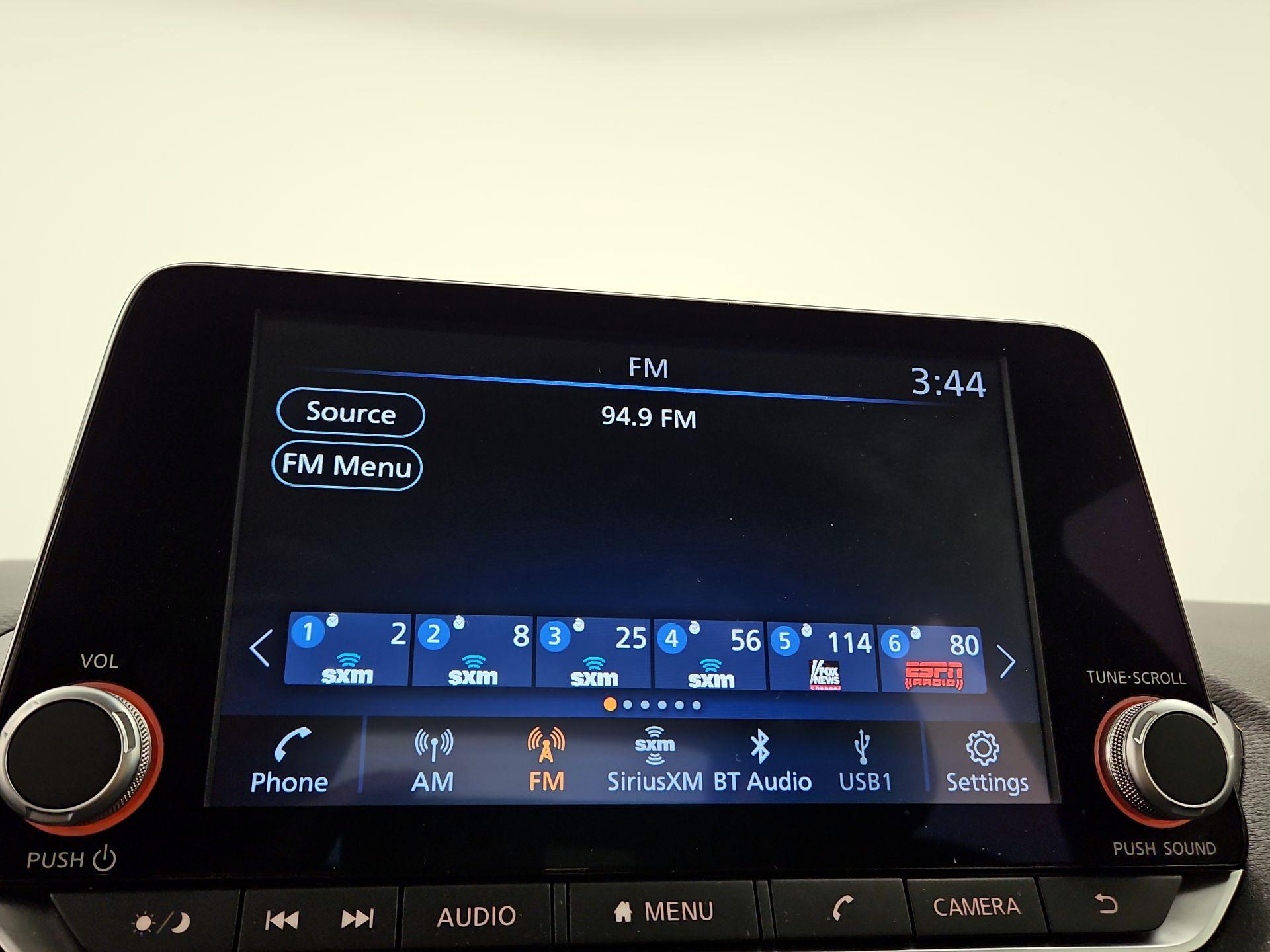 Thumbnail: 2023 Nissan Sentra - 15