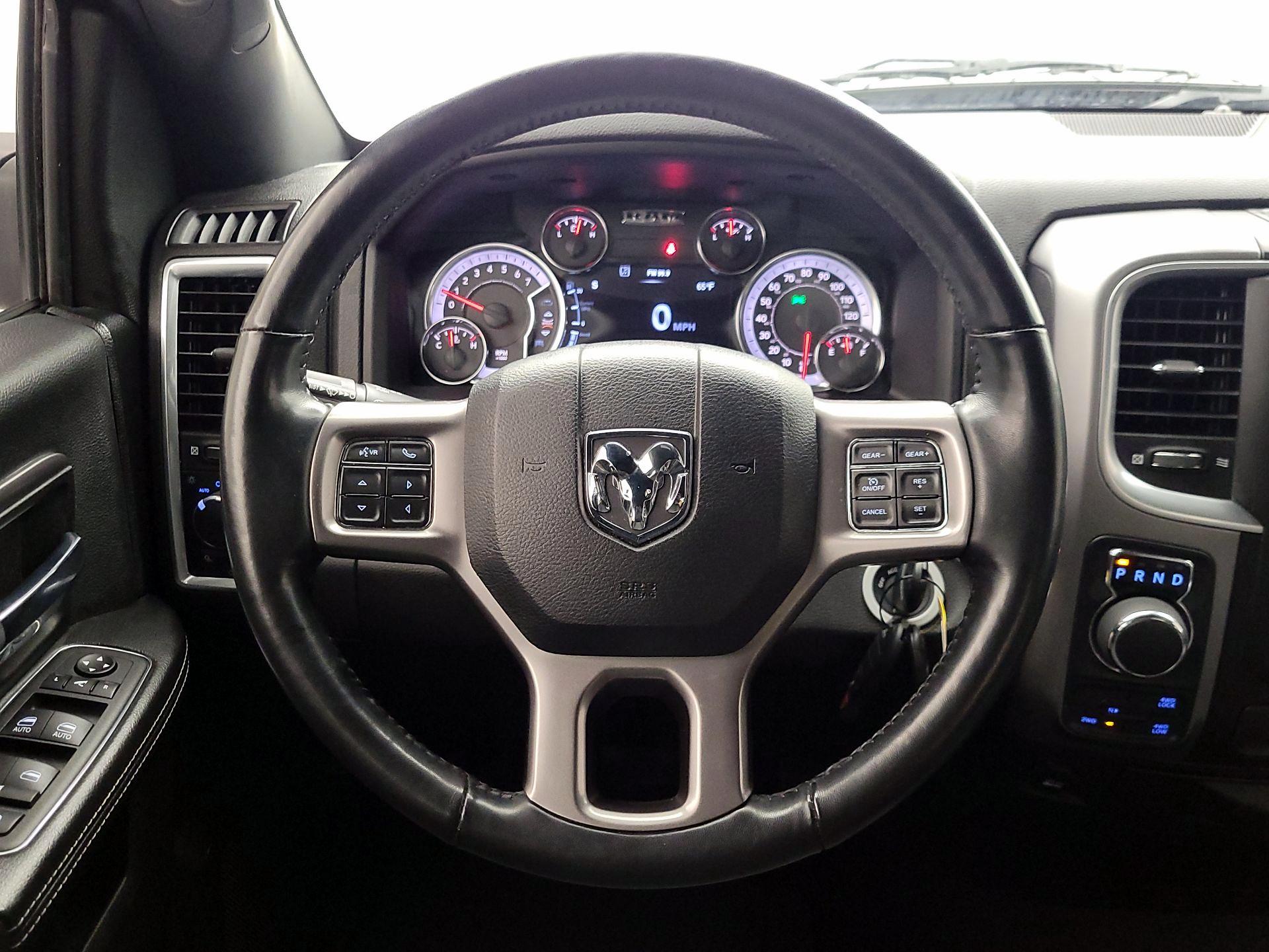 Thumbnail: 2022 RAM 1500 Classic - 10