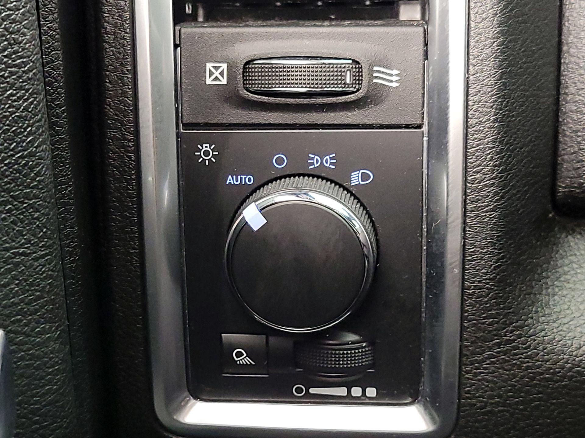Thumbnail: 2022 RAM 1500 Classic - 13