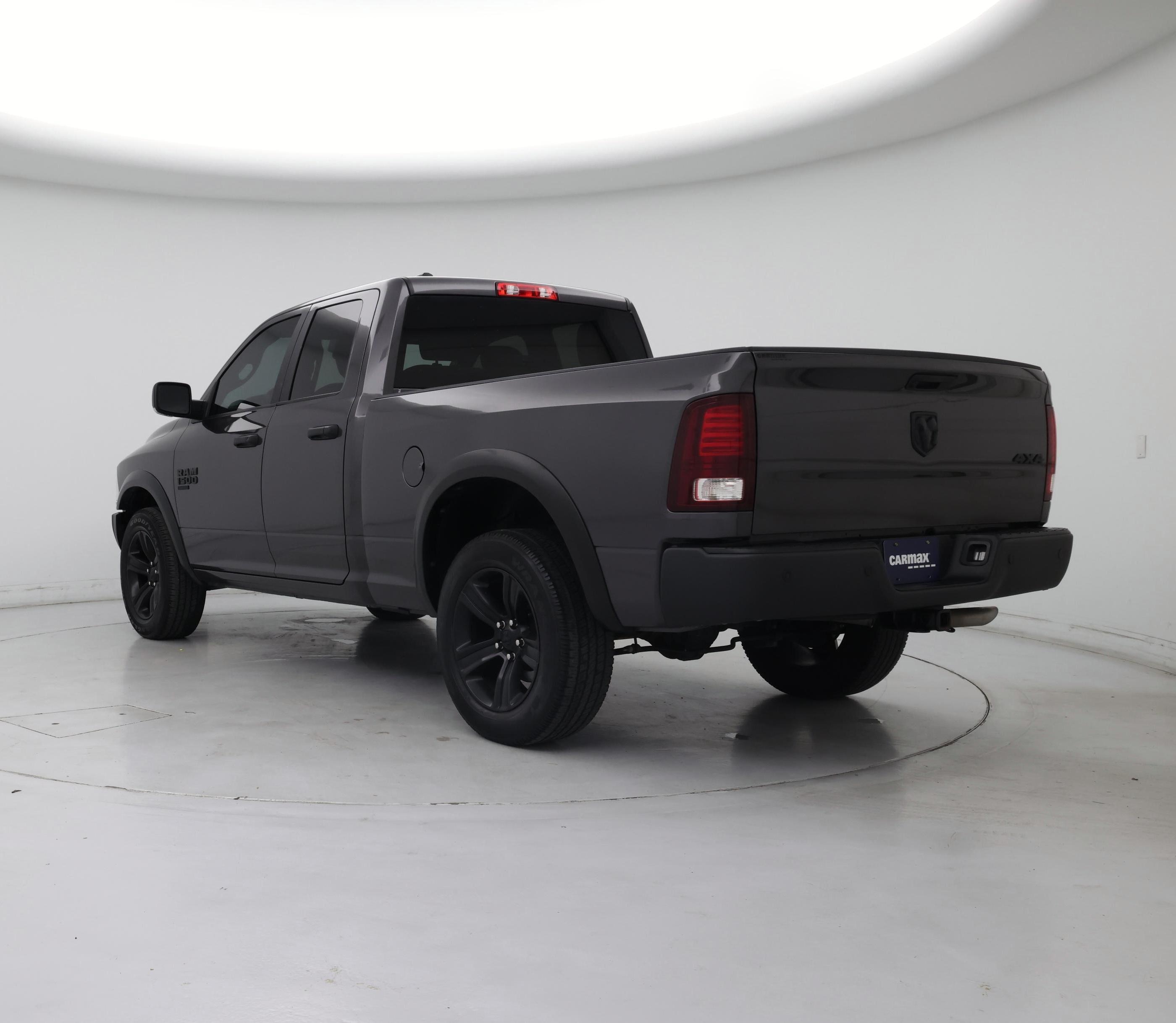Thumbnail: 2022 RAM 1500 Classic - 2