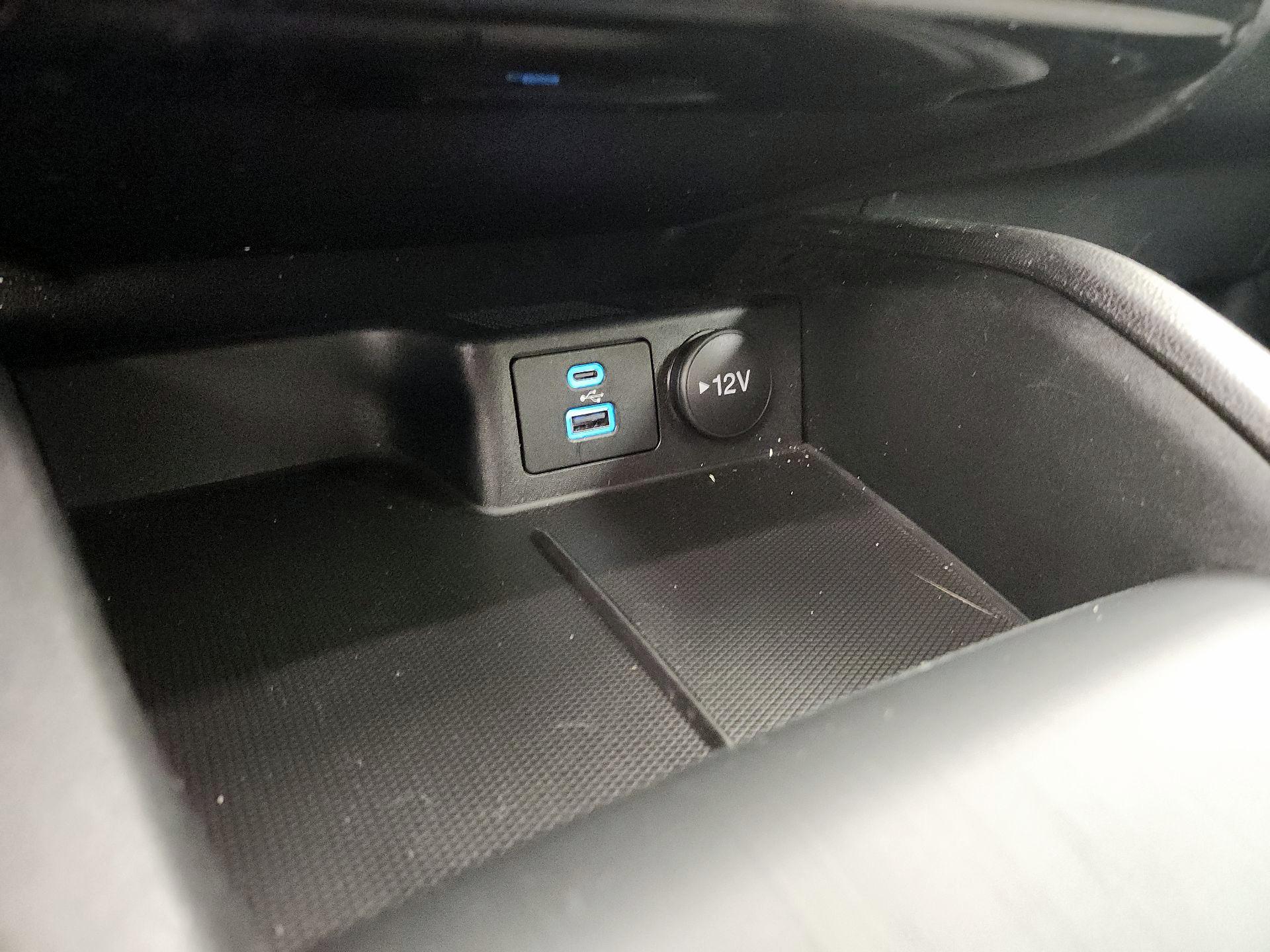 Thumbnail: 2022 Ford Escape - 19