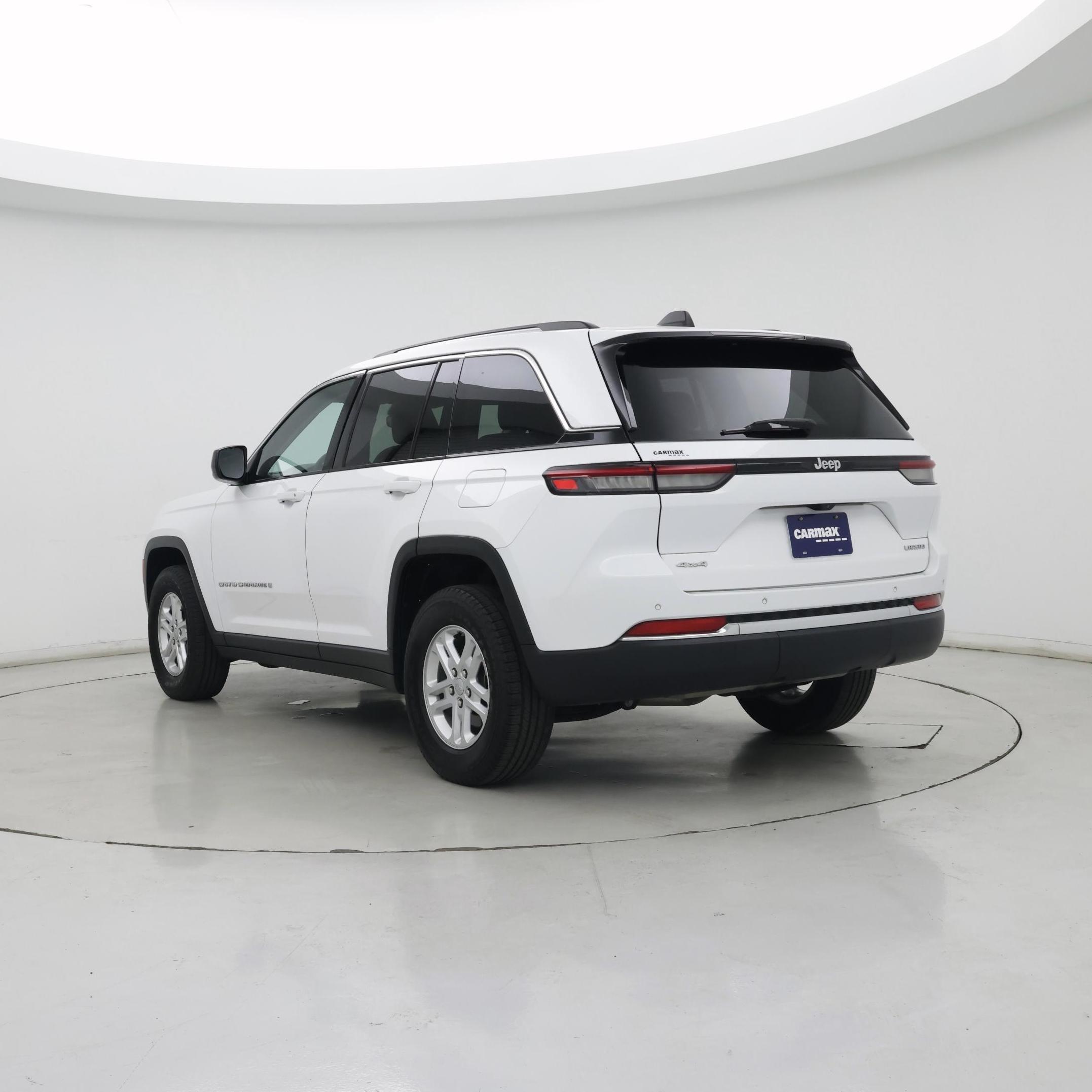 Thumbnail: 2023 Jeep Grand Cherokee - 2