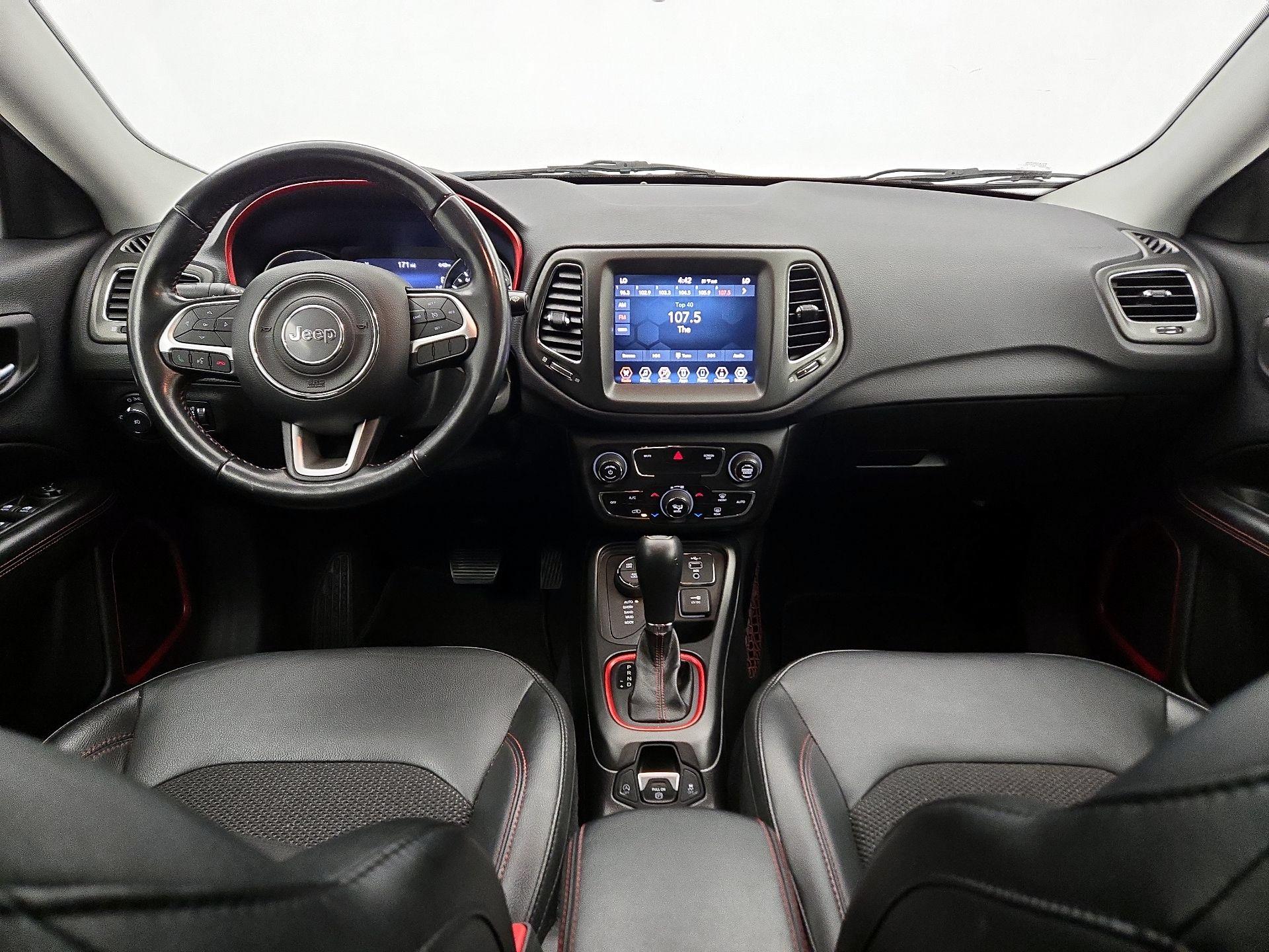 Thumbnail: 2020 Jeep Compass - 9