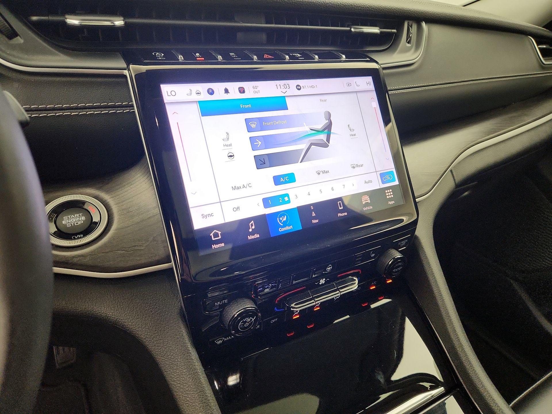 Thumbnail: 2023 Jeep Grand Cherokee L - 17