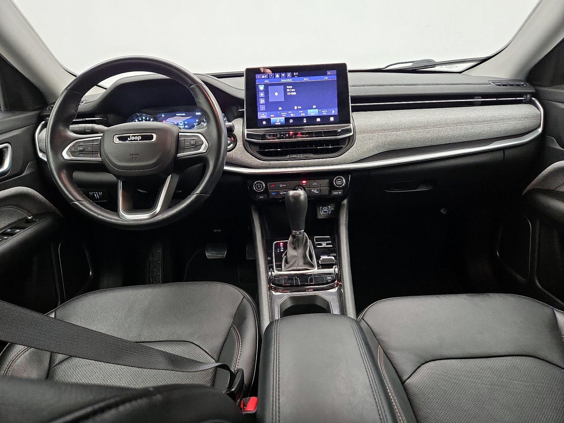 Thumbnail: 2022 Jeep Compass - 9