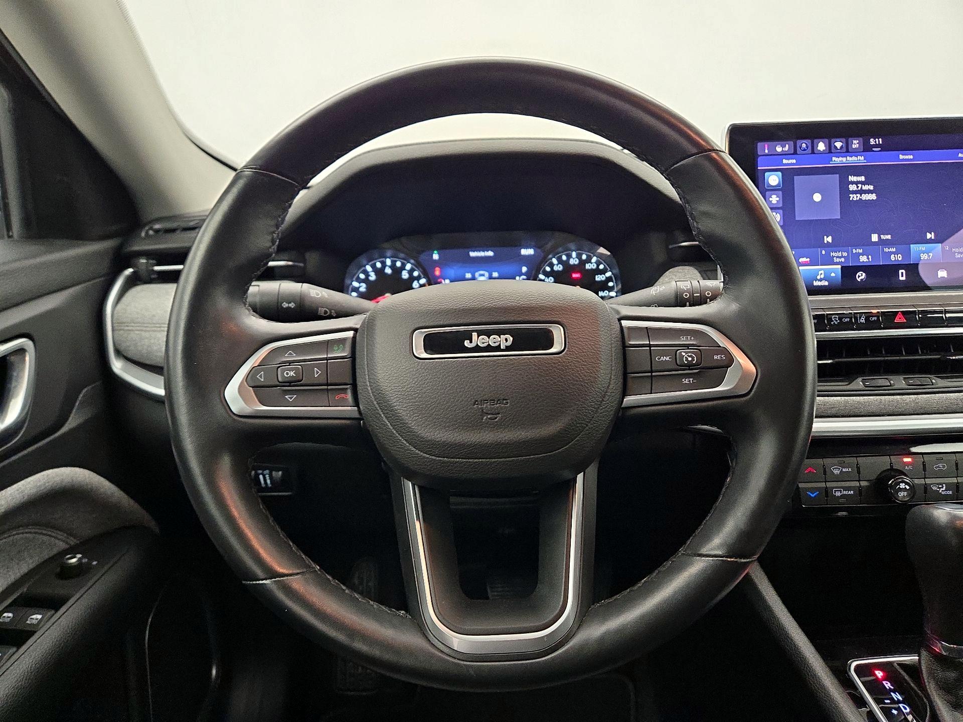 Thumbnail: 2022 Jeep Compass - 10