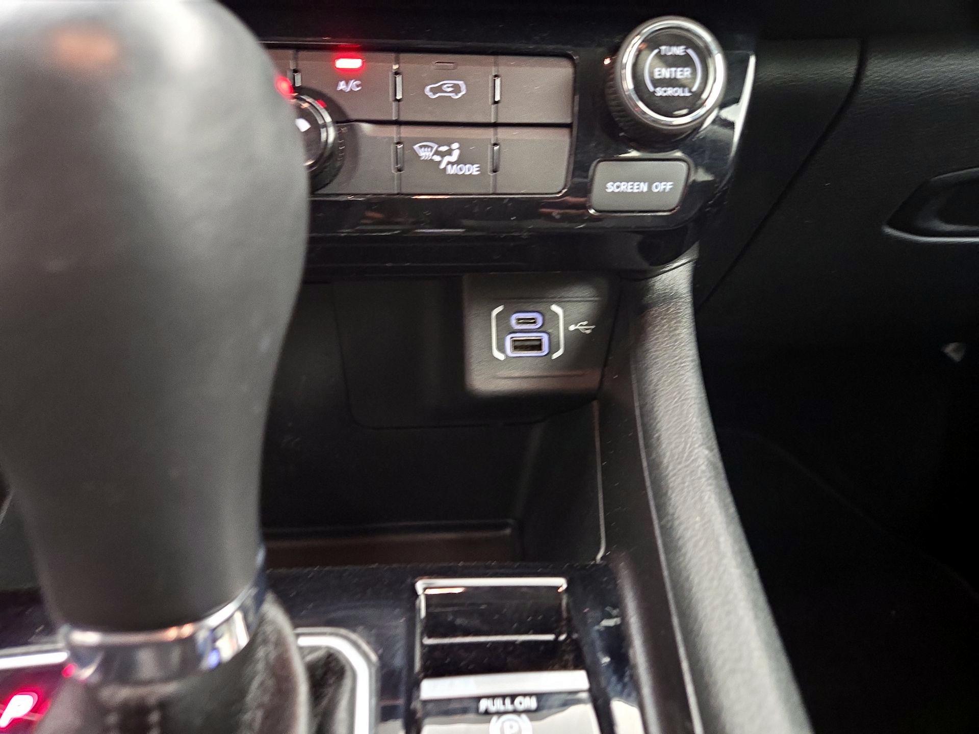 Thumbnail: 2022 Jeep Compass - 18