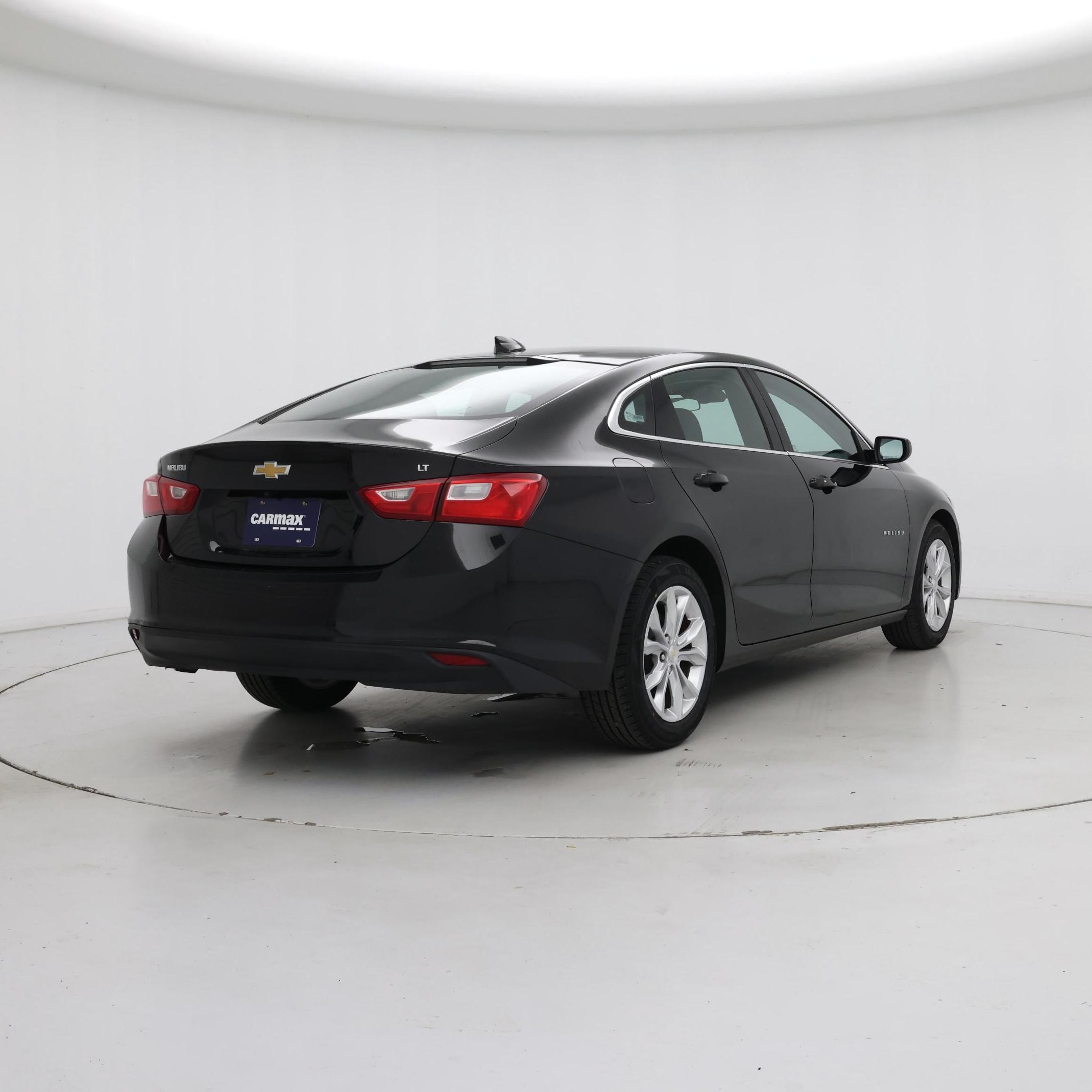 Thumbnail: 2023 Chevrolet Malibu - 8