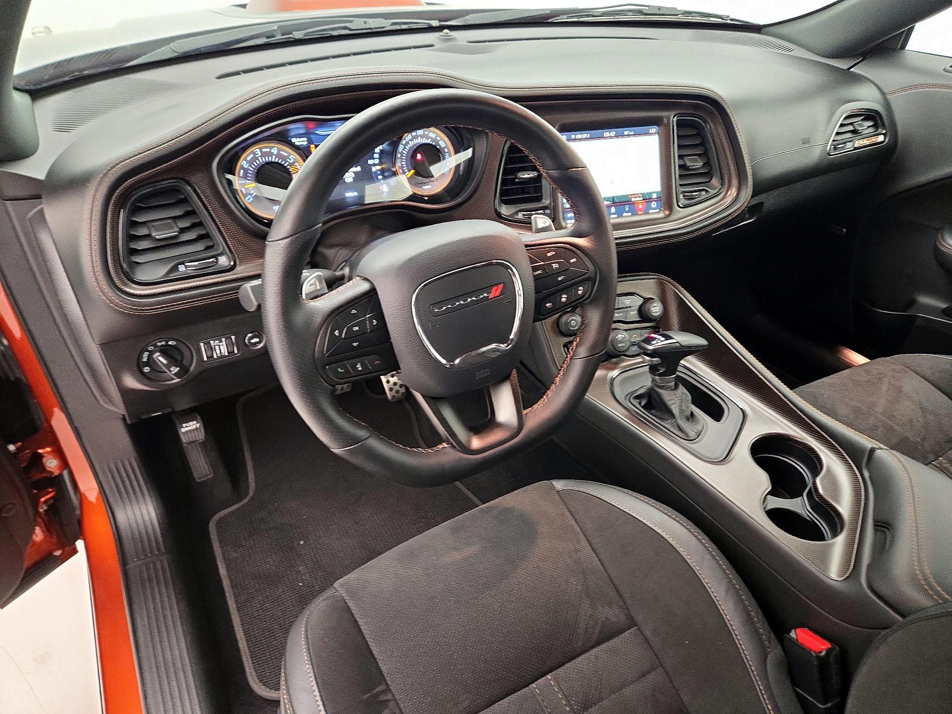 Thumbnail: 2020 Dodge Challenger - 9