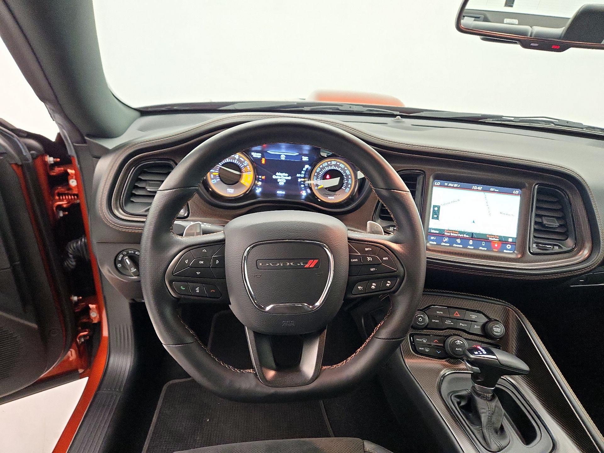 Thumbnail: 2020 Dodge Challenger - 10
