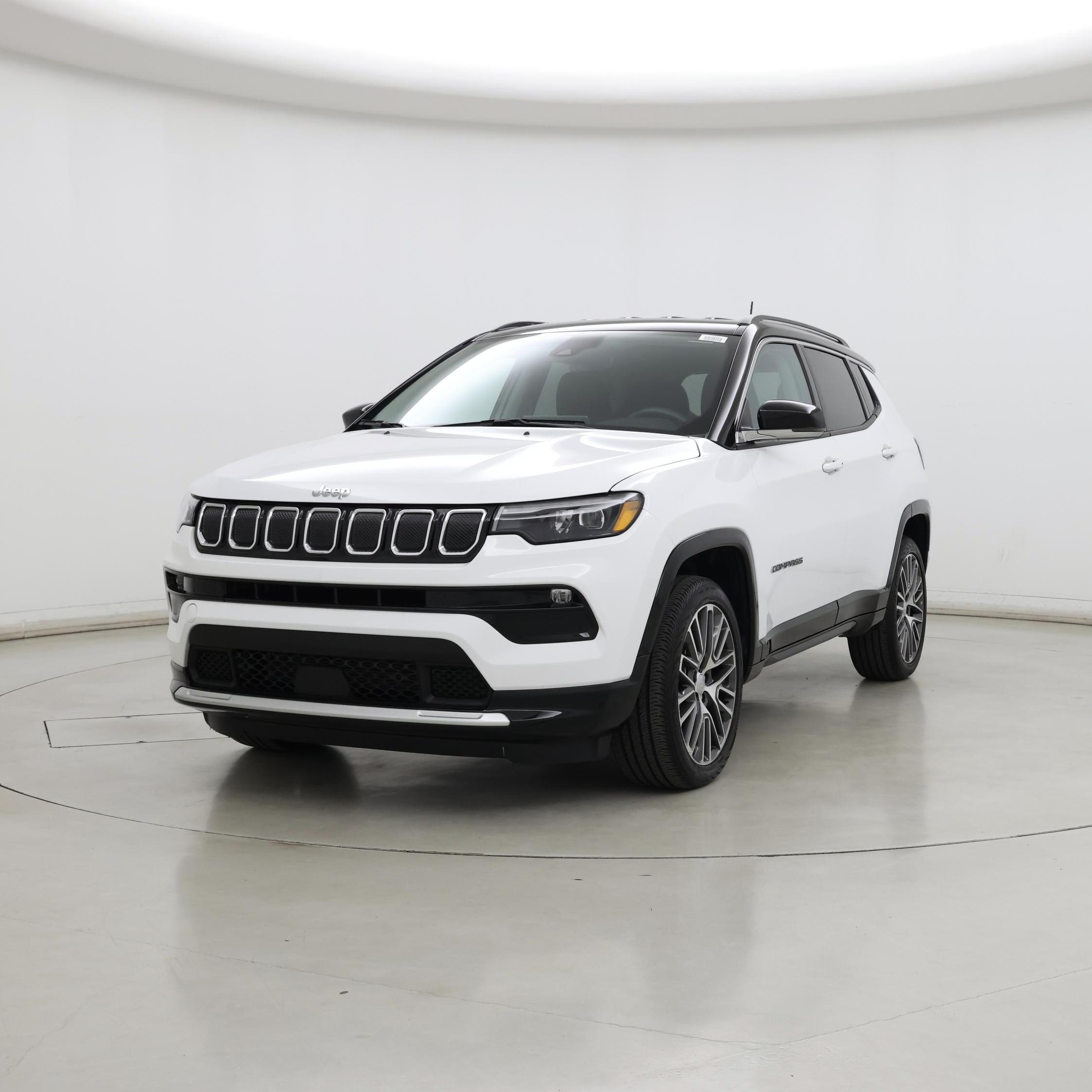 Thumbnail: 2022 Jeep Compass - 4