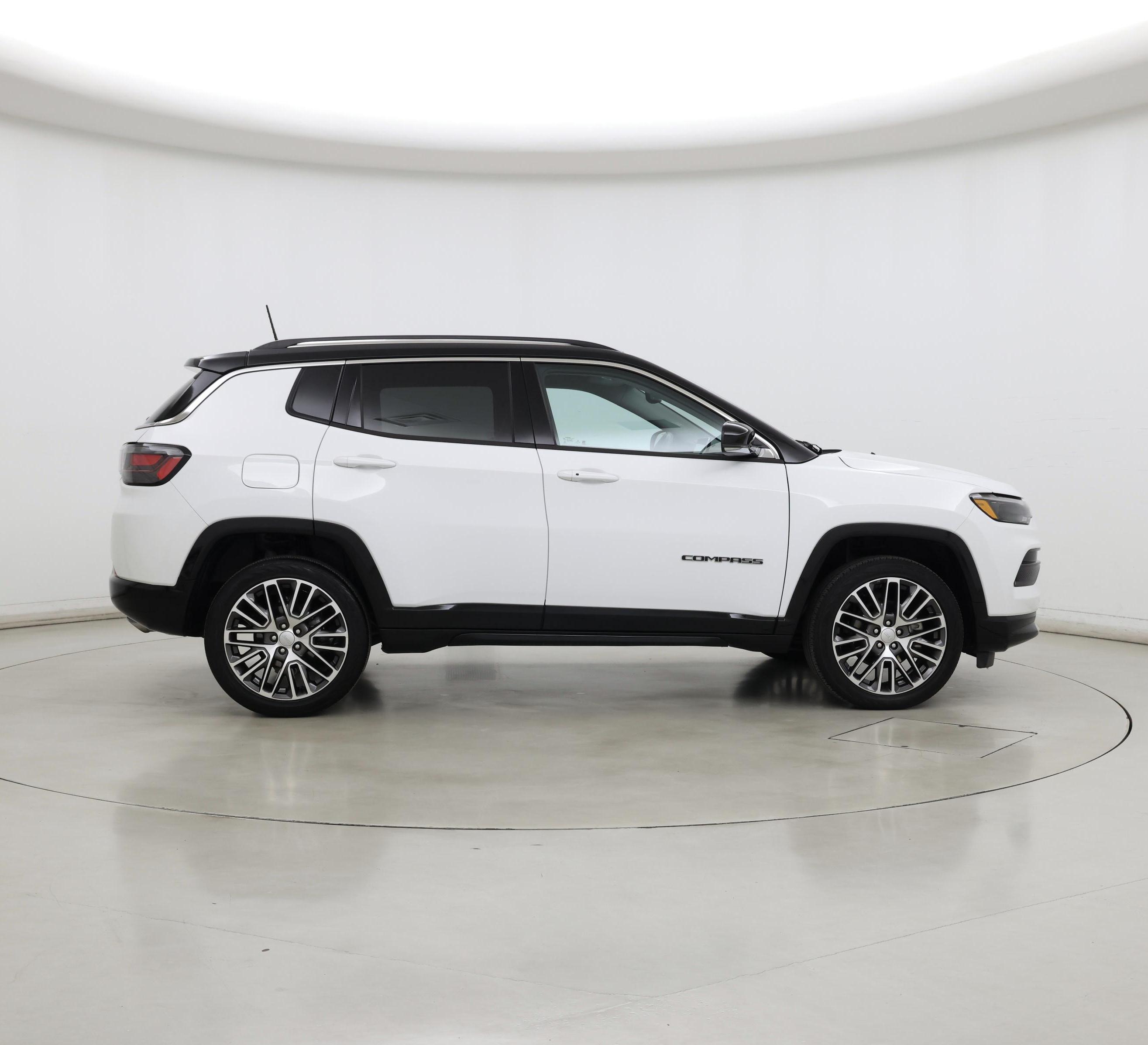 Thumbnail: 2022 Jeep Compass - 7