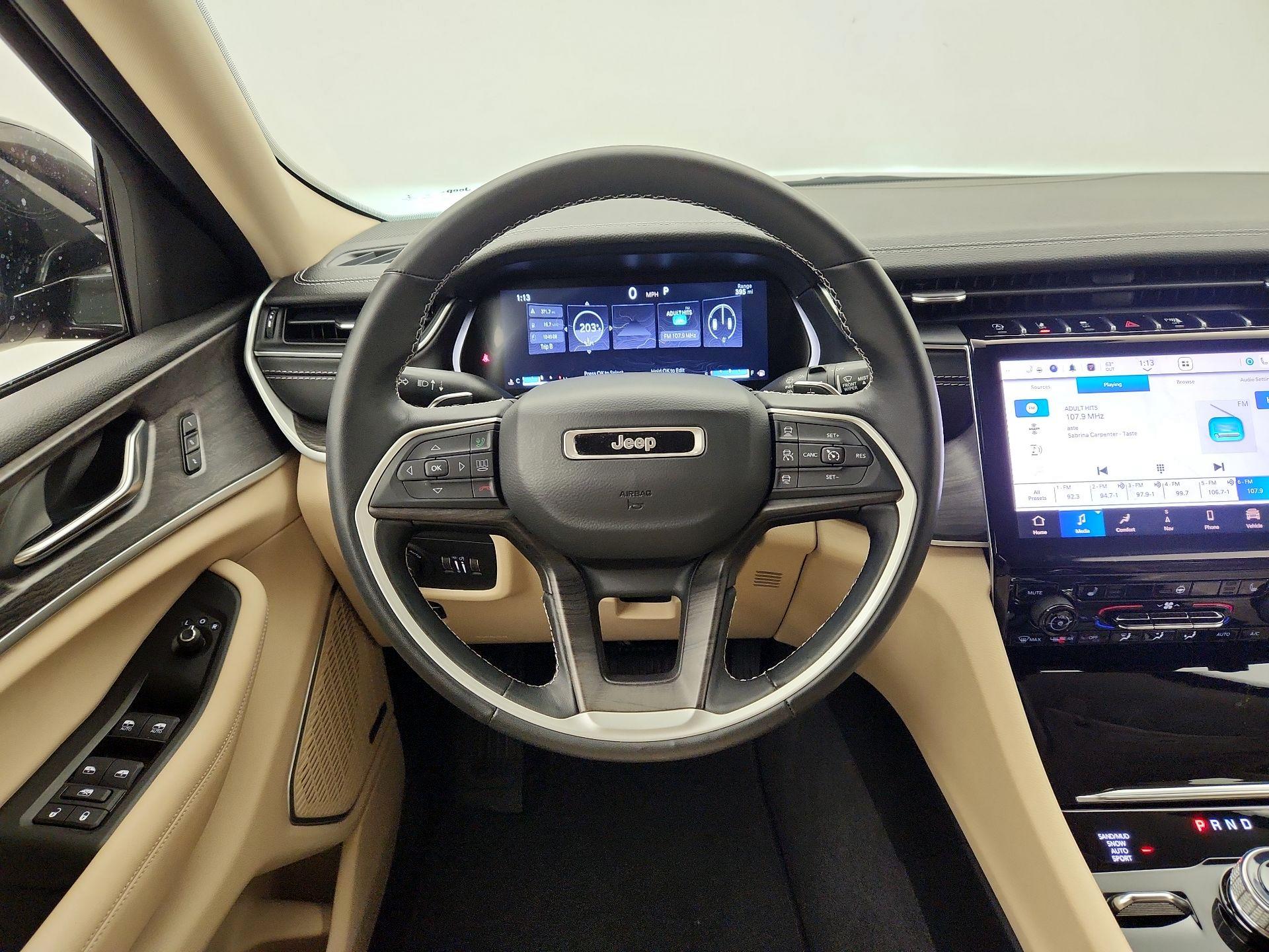 Thumbnail: 2022 Jeep Grand Cherokee - 10