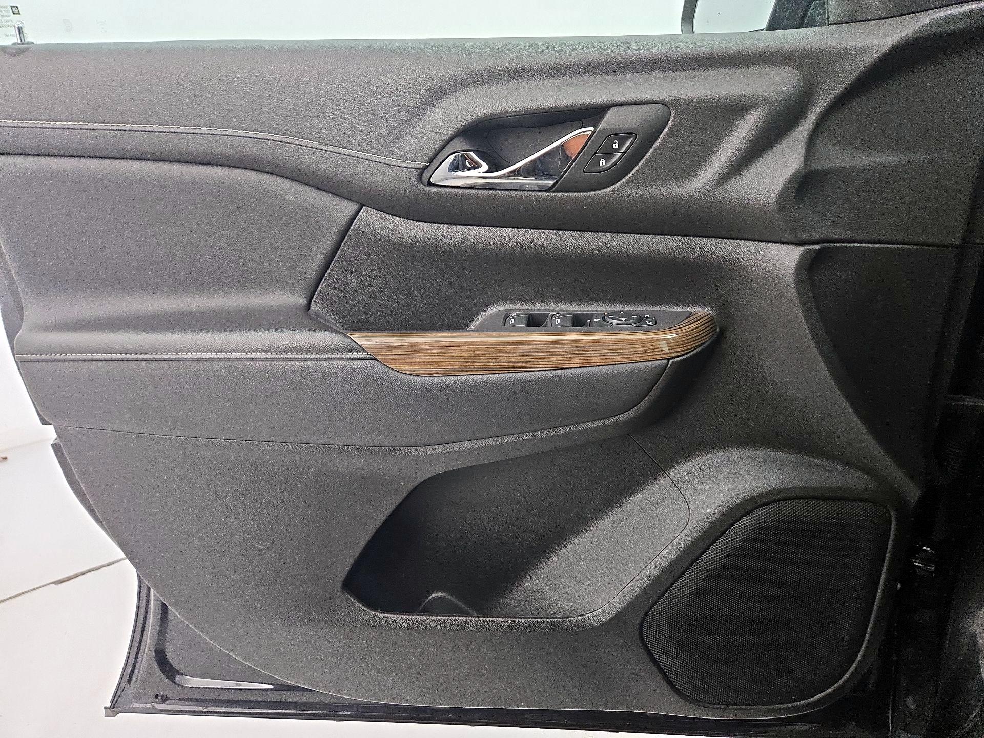 Thumbnail: 2022 GMC Acadia - 12