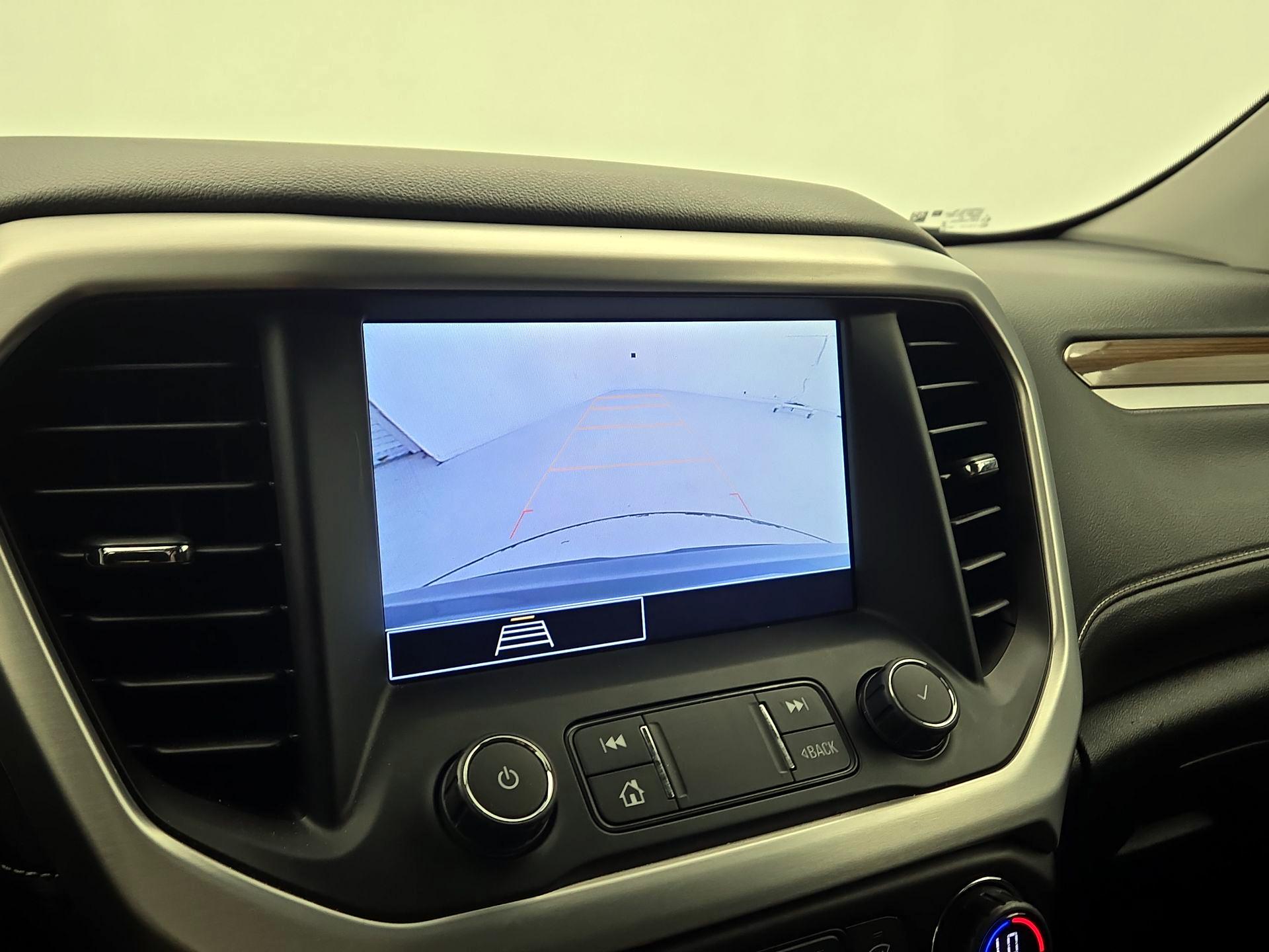 Thumbnail: 2022 GMC Acadia - 14