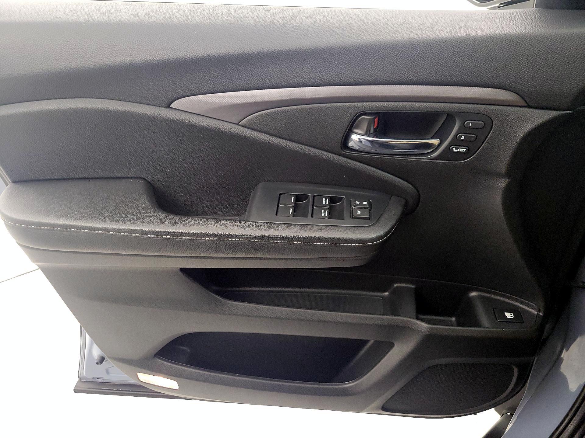 Thumbnail: 2023 Honda Ridgeline - 12