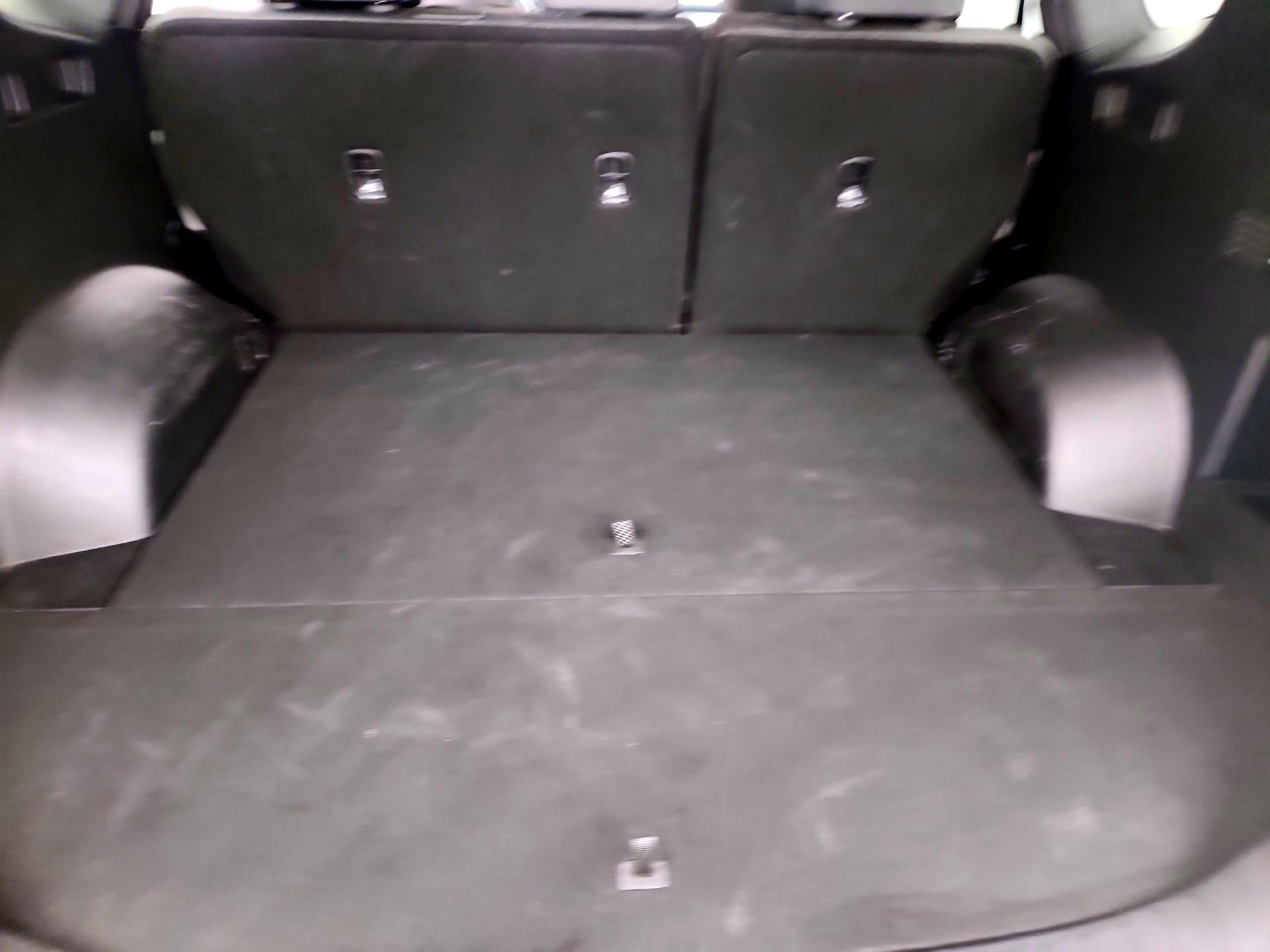 Thumbnail: 2022 Hyundai Santa Fe - 20