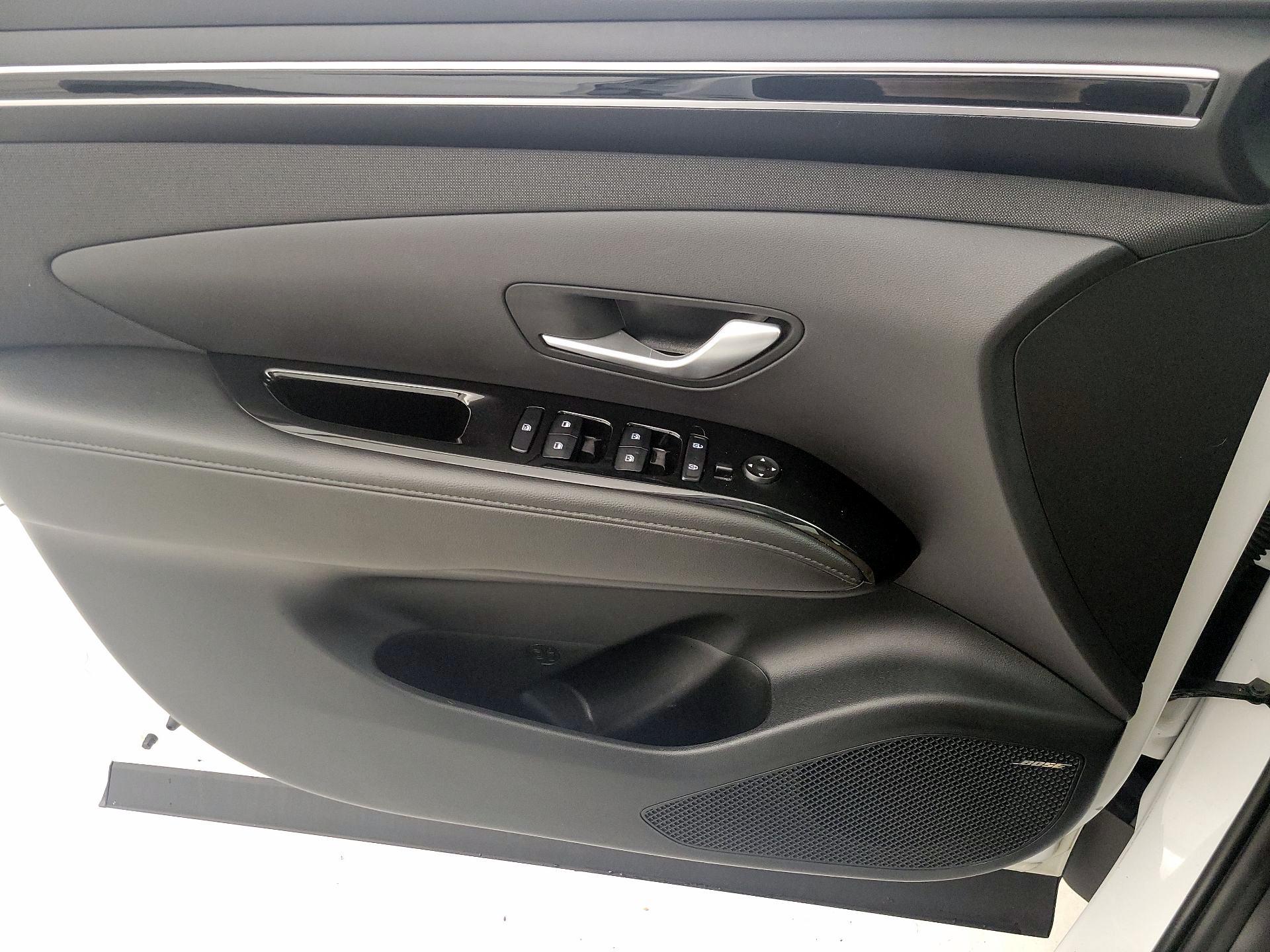 Thumbnail: 2022 Hyundai Tucson - 12