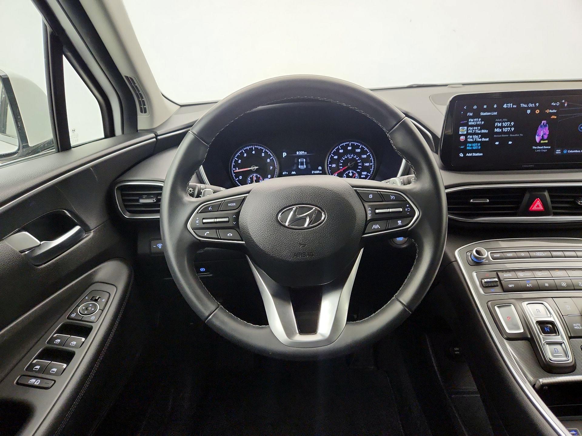 Thumbnail: 2023 Hyundai Santa Fe - 10