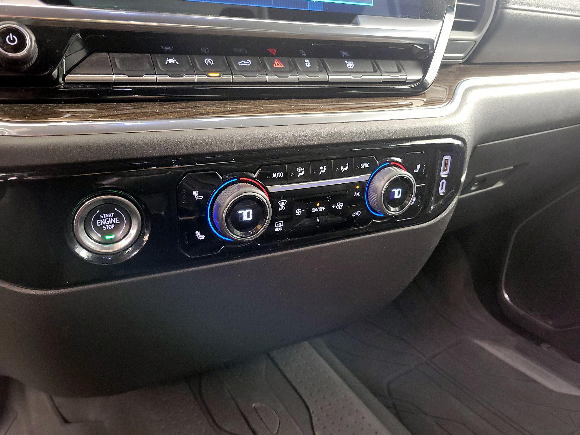 Thumbnail: 2023 Chevrolet Silverado 1500 - 16