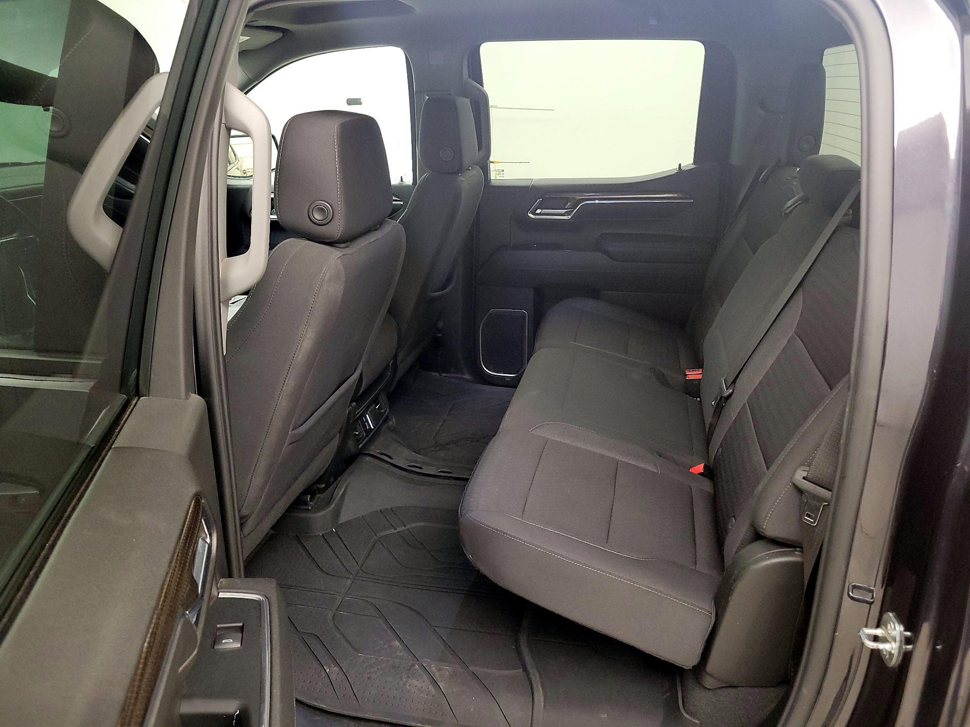 Thumbnail: 2023 Chevrolet Silverado 1500 - 19